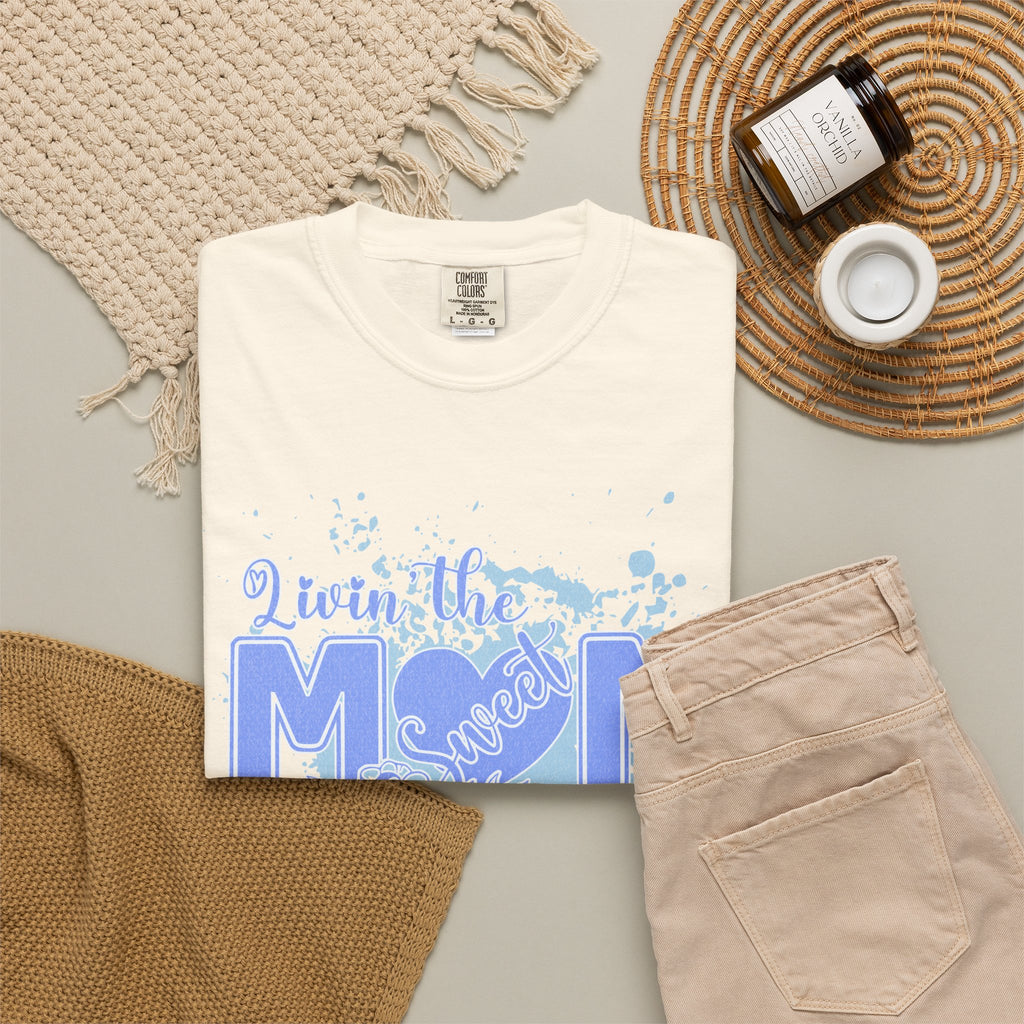 Mom Life T-Shirt - Livin' the Mom Life Graphic Tee