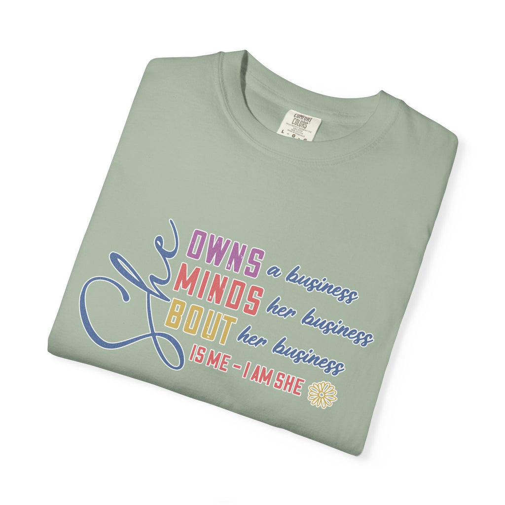 She Owns Minds T Textured-Shirt — Feminist Empowerment Tee