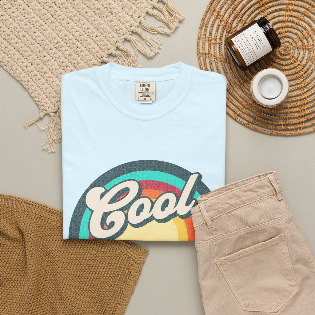 Cool Moms Club Textured T-shirt | Retro Cool Moms Club Rainbow
