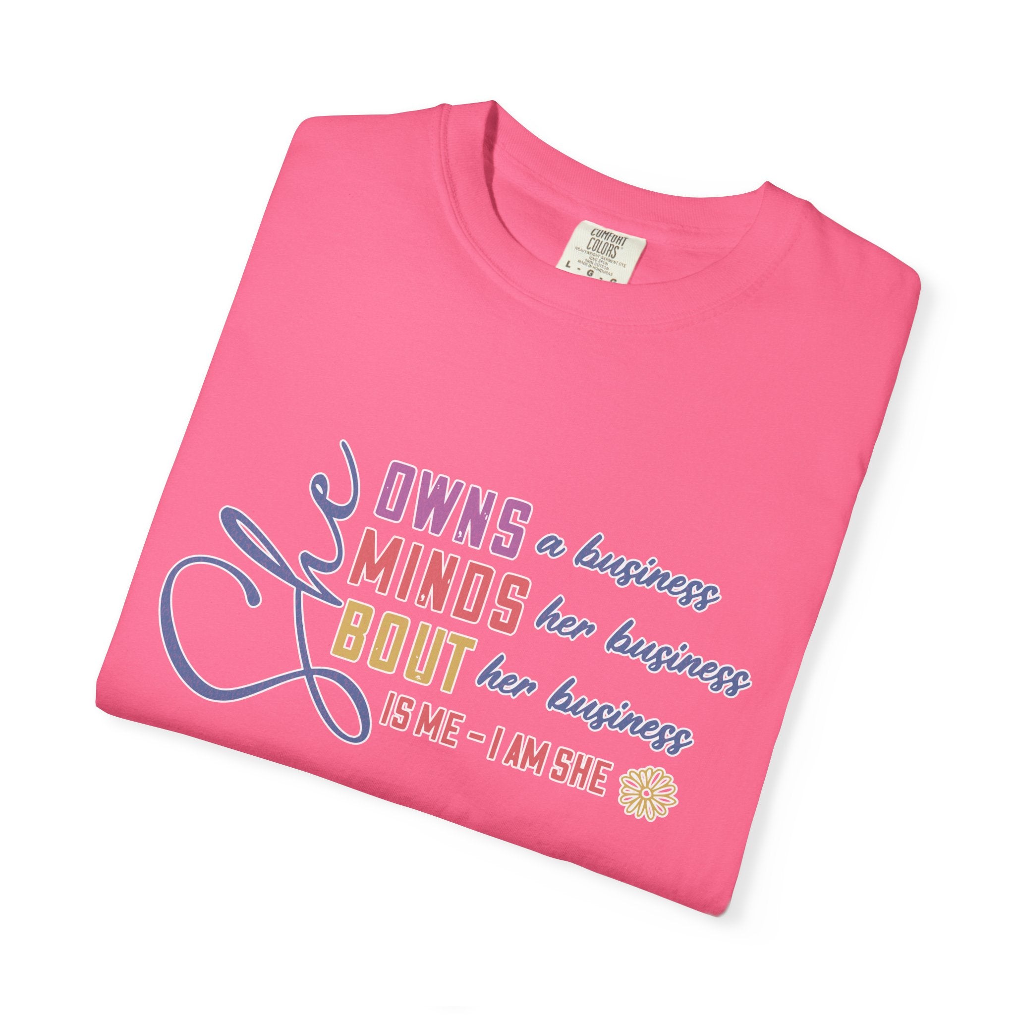 She Owns Minds T Textured-Shirt — Feminist Empowerment Tee
