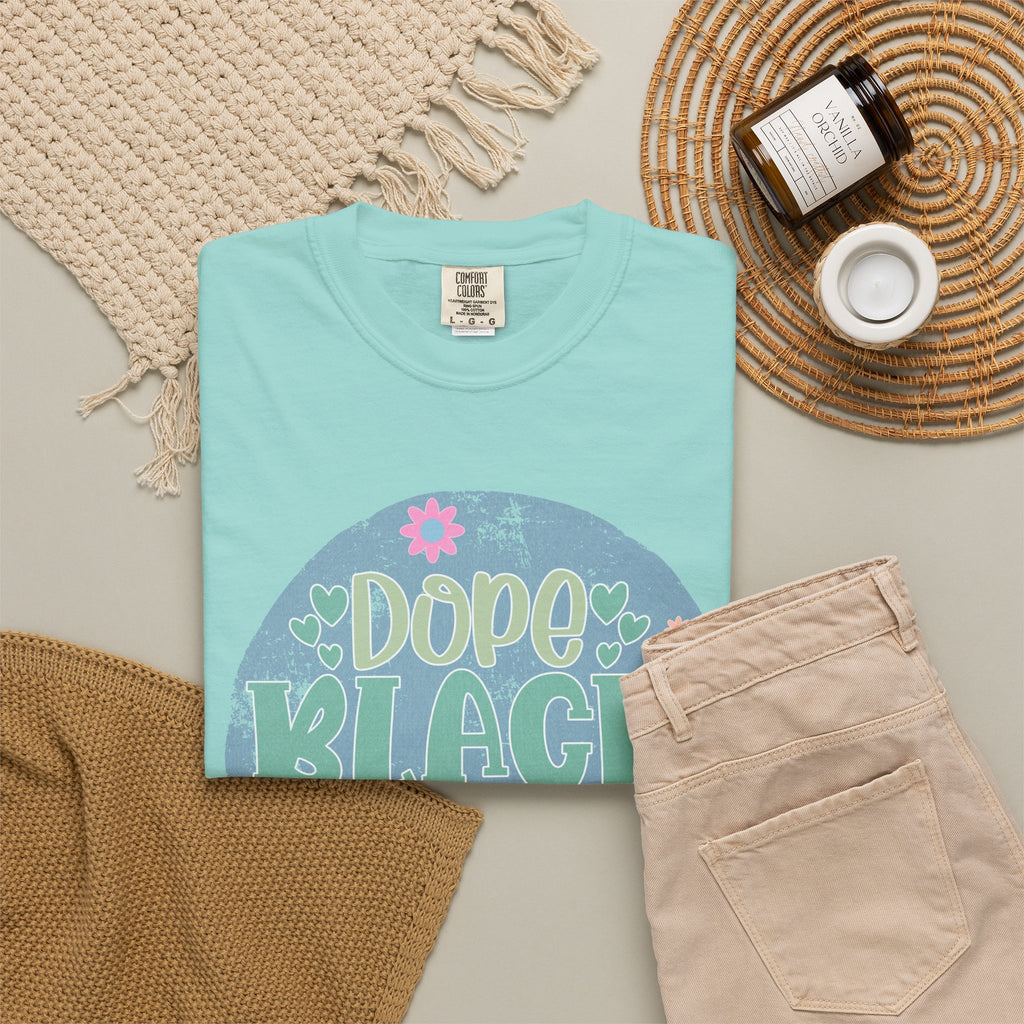 Dope Black Mom Textured T-Shirt — Floral Retro Circle Graphic Tee for Mothers