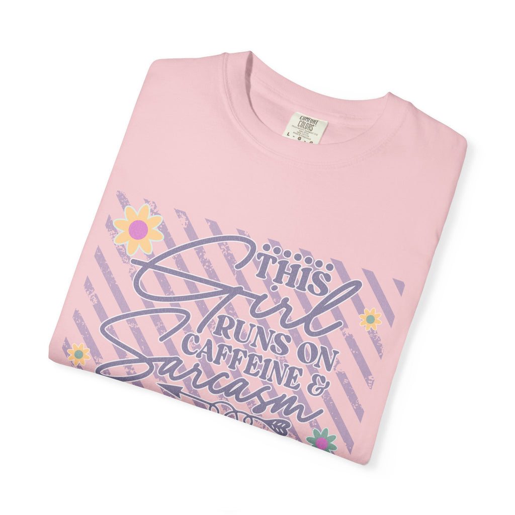 This Girl Runs On Caffeine & Sarcasm  — Textured Women's Graphic T-Shirt