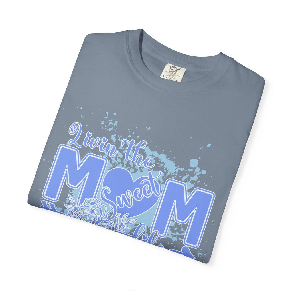 Mom Life T-Shirt - Livin' the Mom Life Graphic Tee