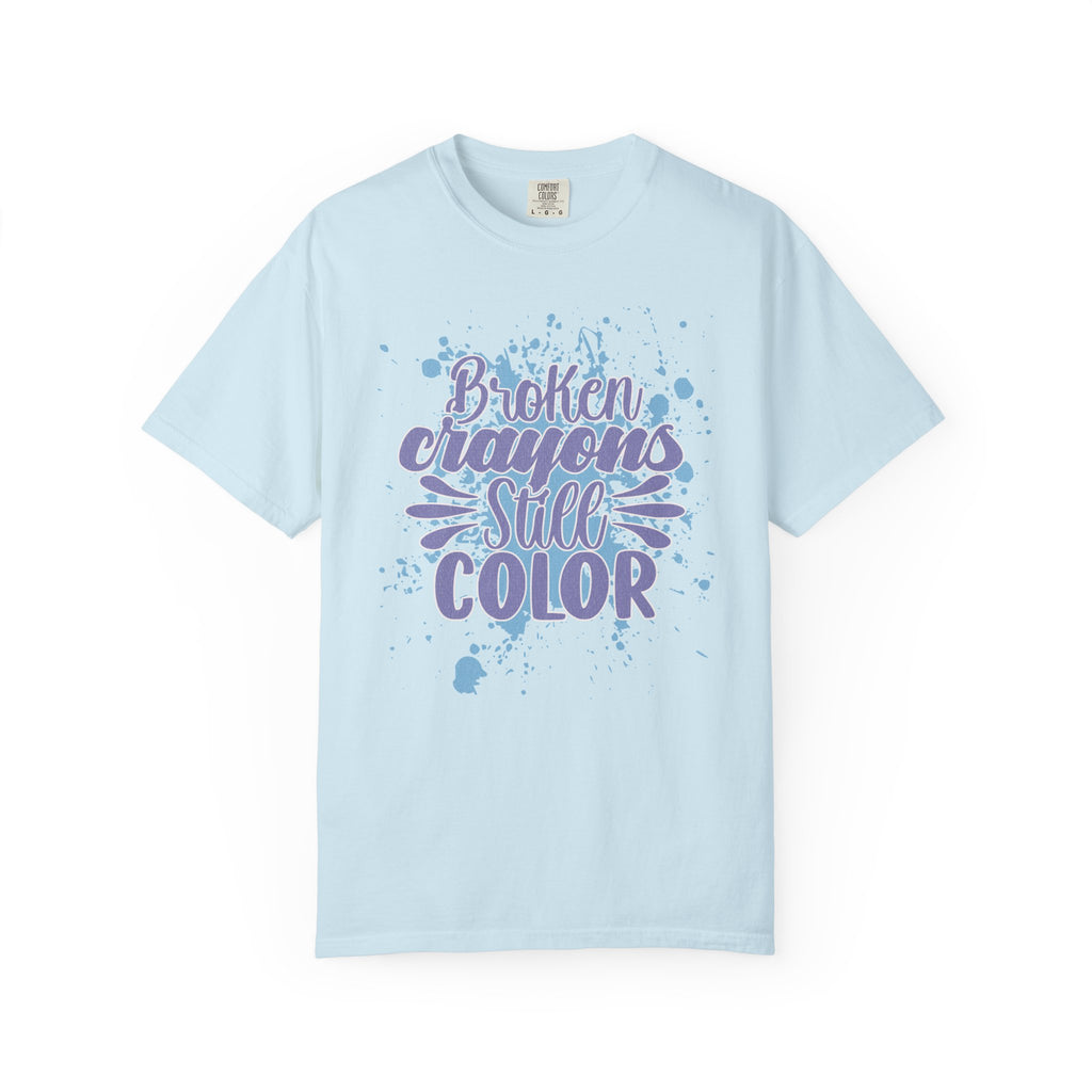 Broken Crayons Still Color  Textured T-Shirt — Inspirational Art Quote Tee