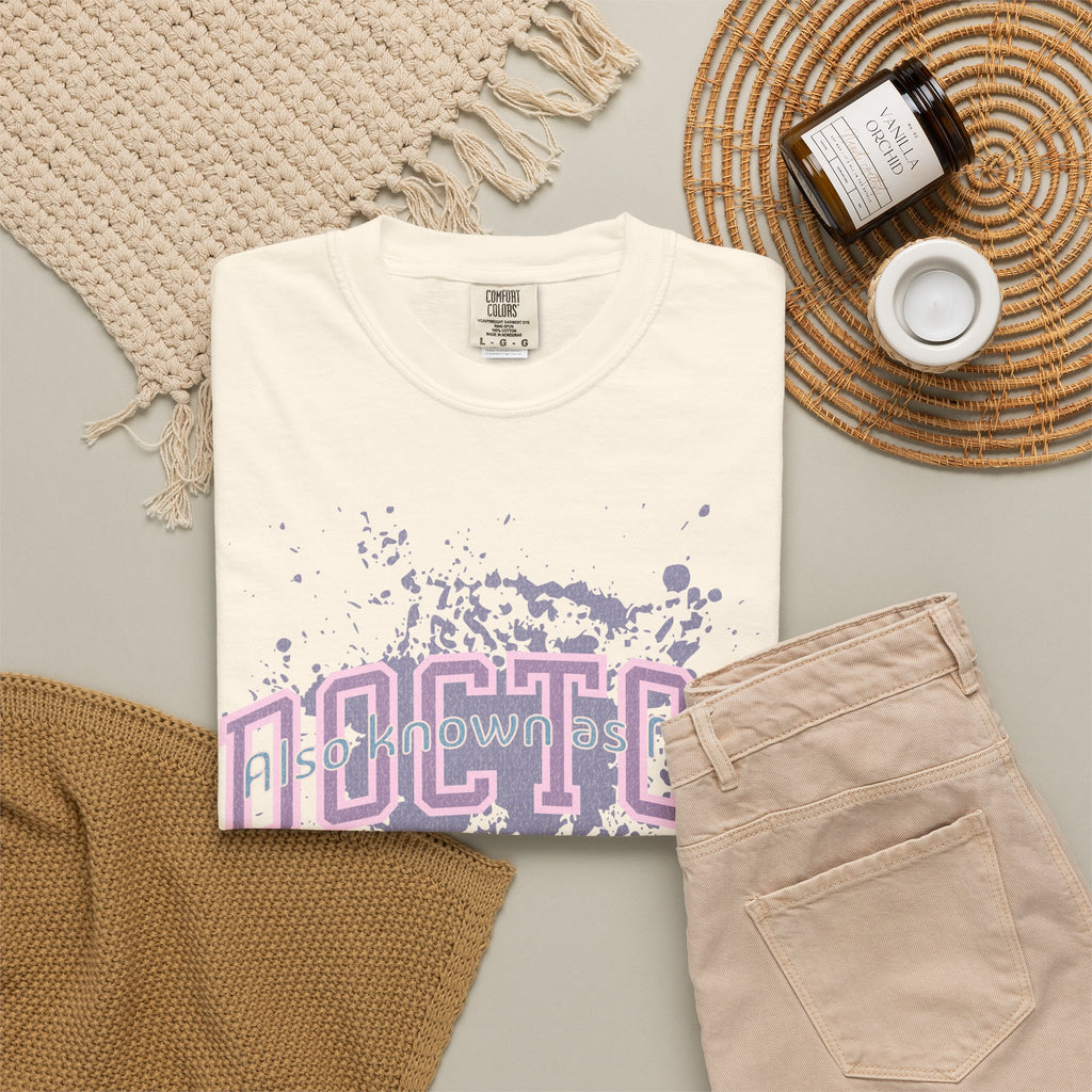 Doctor Also Known As Mom Textured T-Shirt — Retro Pink & Purple Splatter Medical Shirt