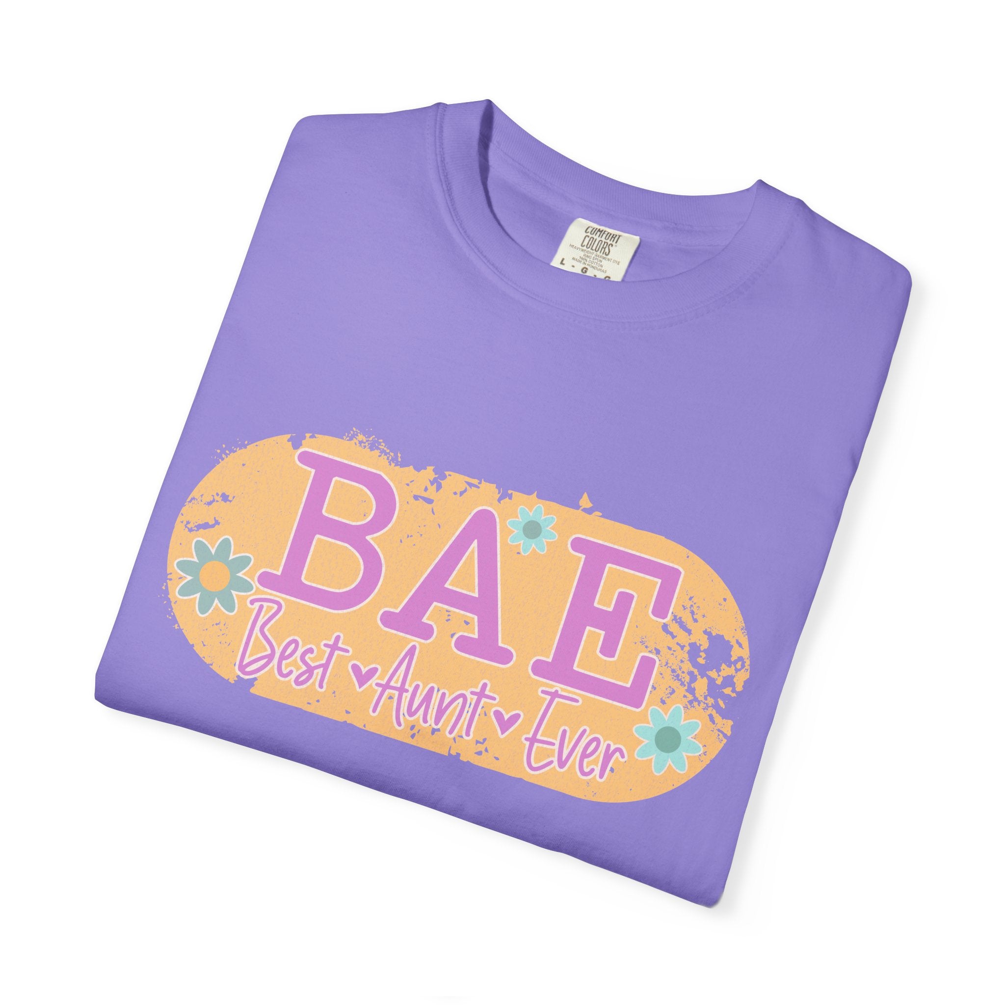 BAE Best Aunt Ever Textured T-Shirt — Floral Retro Graphic Tee for Cool Aunts