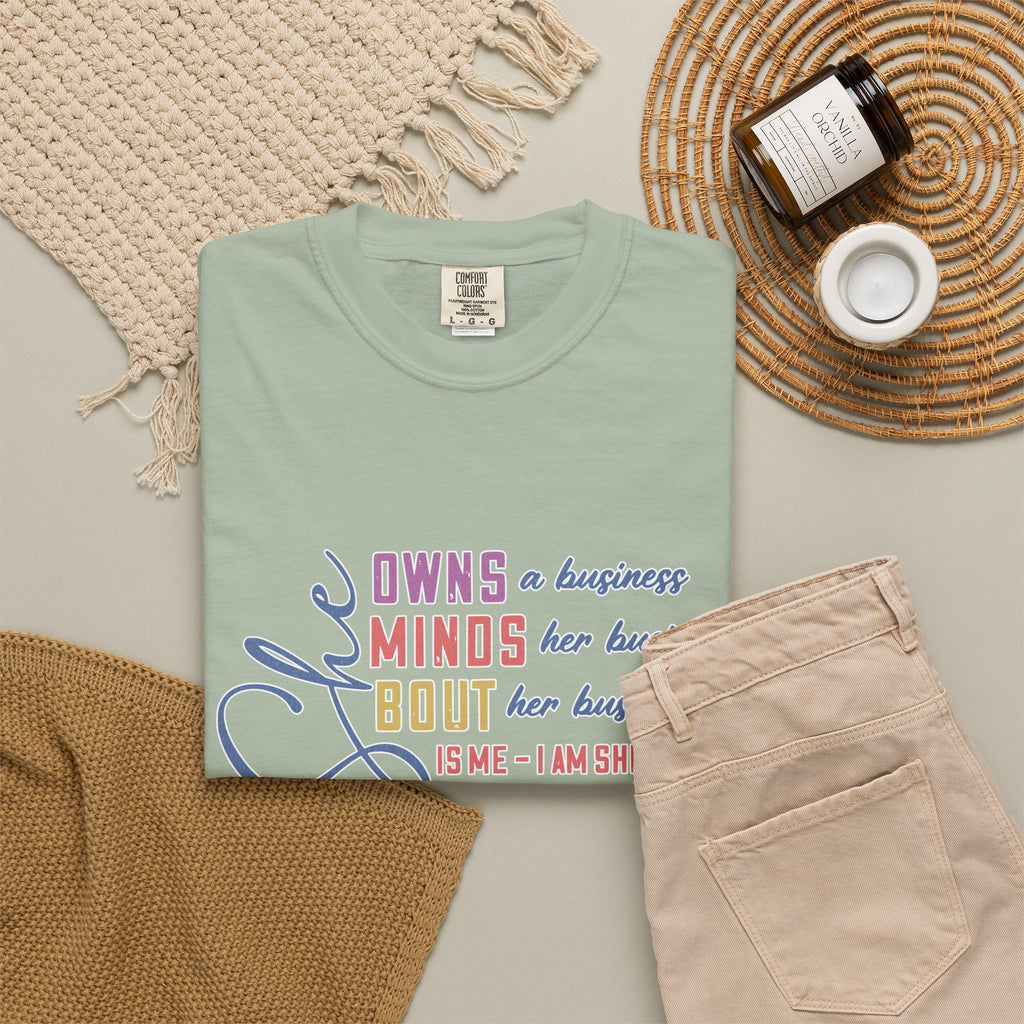 She Owns Minds T Textured-Shirt — Feminist Empowerment Tee