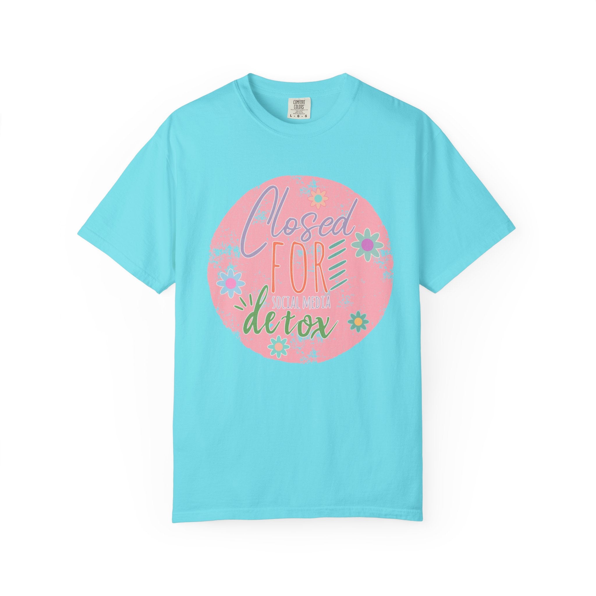 Closed For Detox Textured T‑Shirt — Cute Floral Wellness Tee