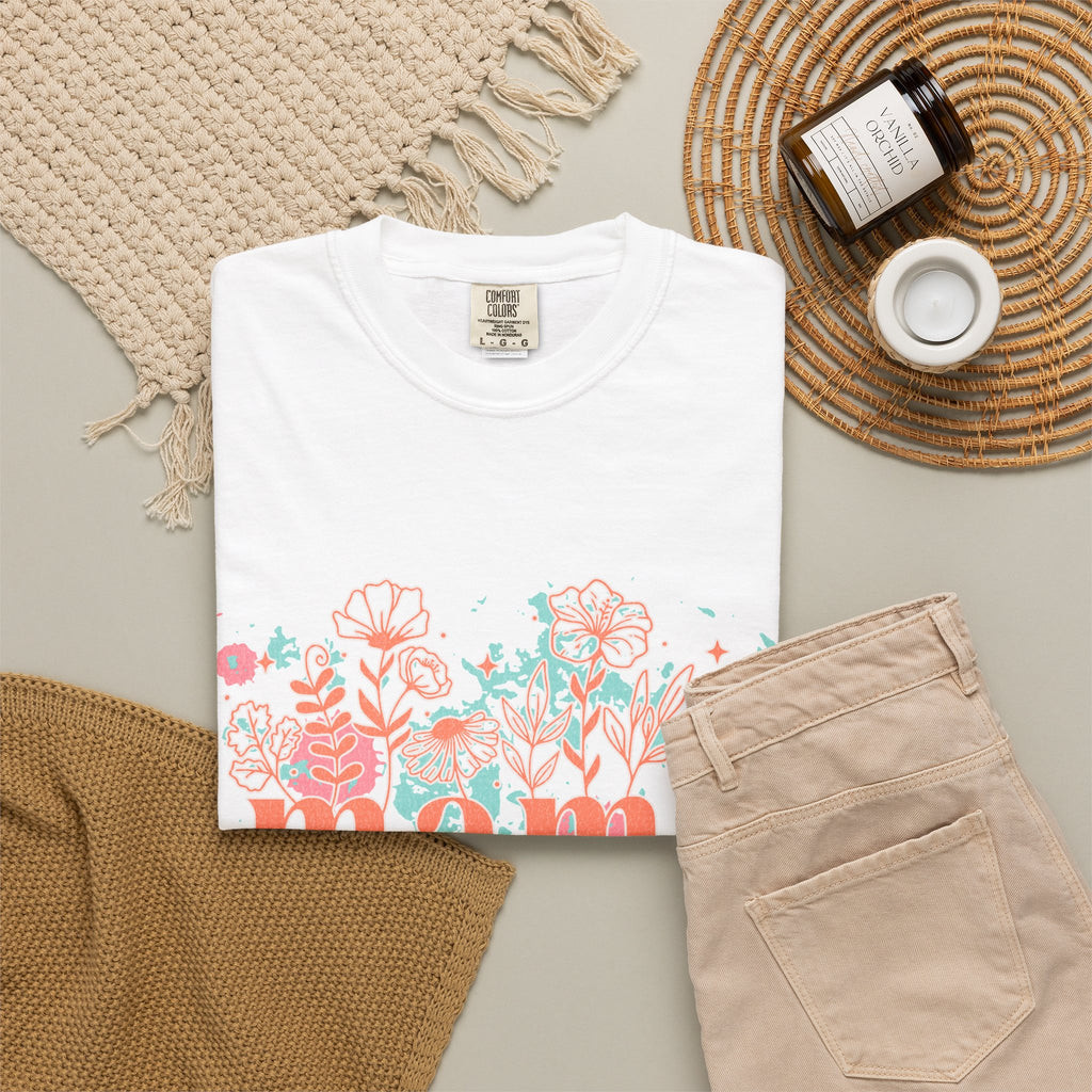 Mama Wildflower Floral Textured Splash Tee