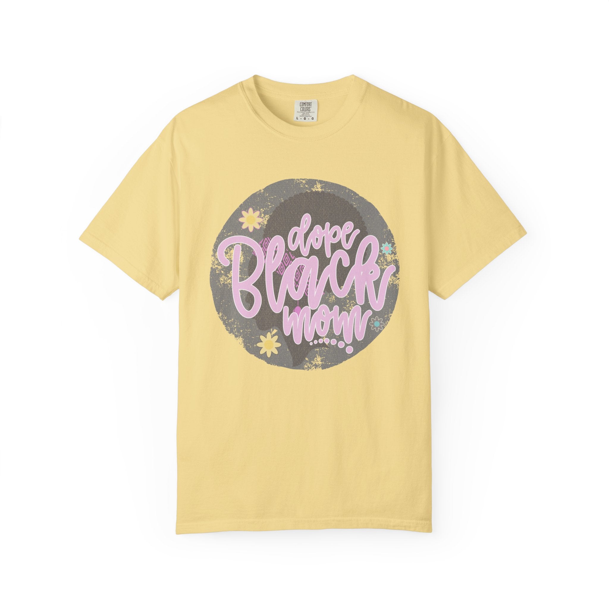 Dope Black Mom Textured  T-Shirt — Retro Script Graphic Tee for Proud Moms