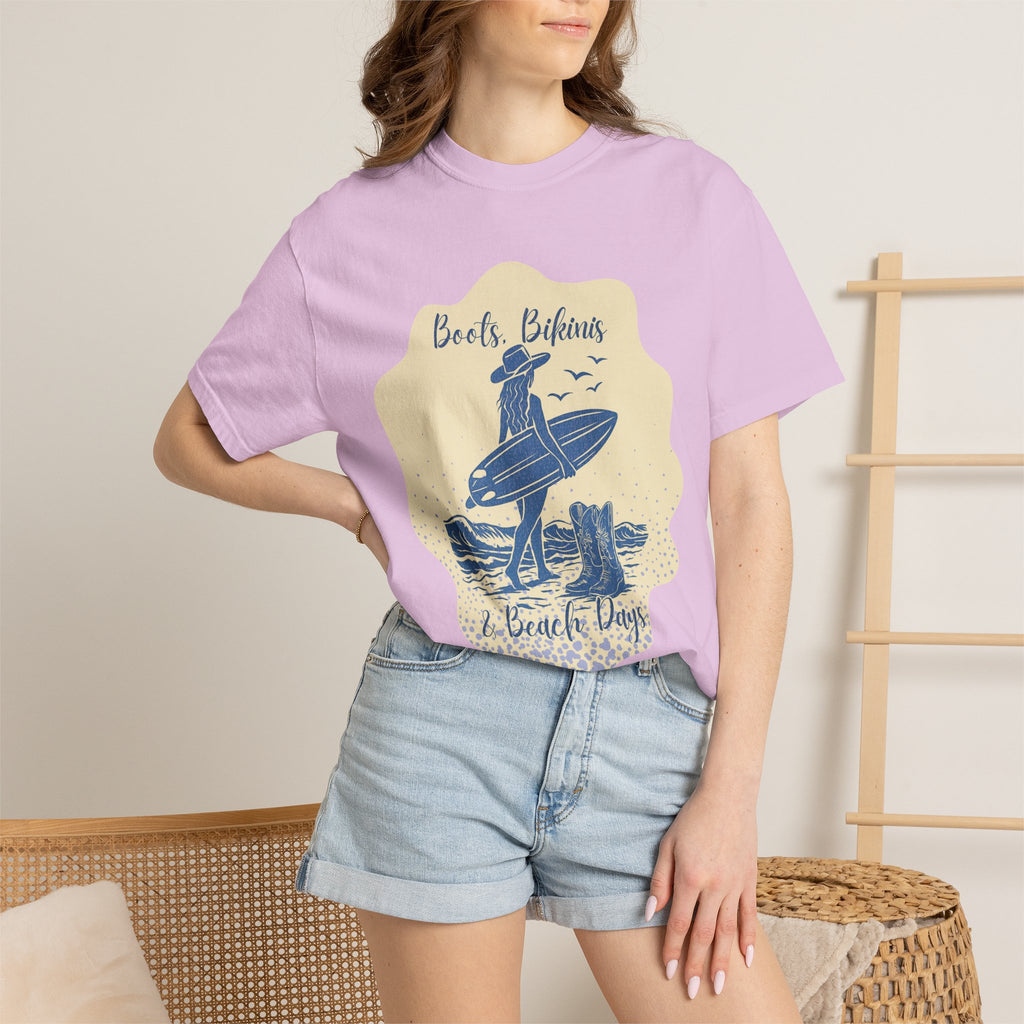 Textured Surf Vibes T-Shirt — 'Beach, Bikinis & Beach Days' Vintage Surf Graphic