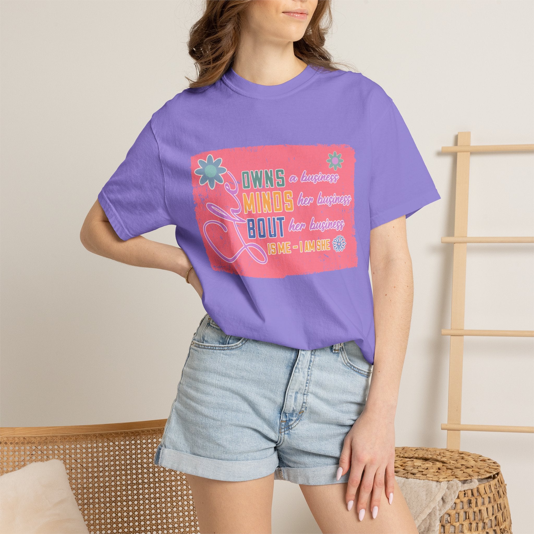 Textured She Owns Minds Her Business T-Shirt —  Floral Retro Design