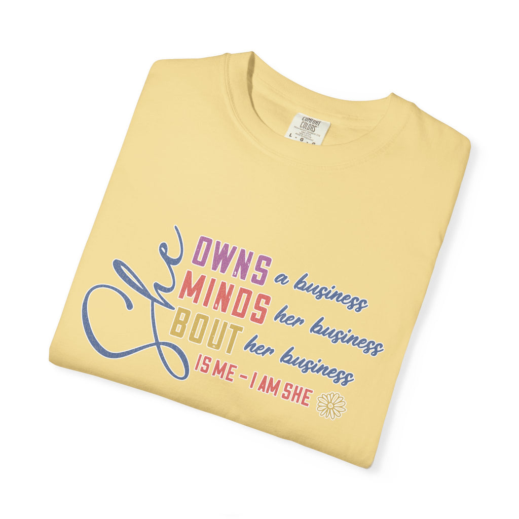 She Owns Minds T Textured-Shirt — Feminist Empowerment Tee