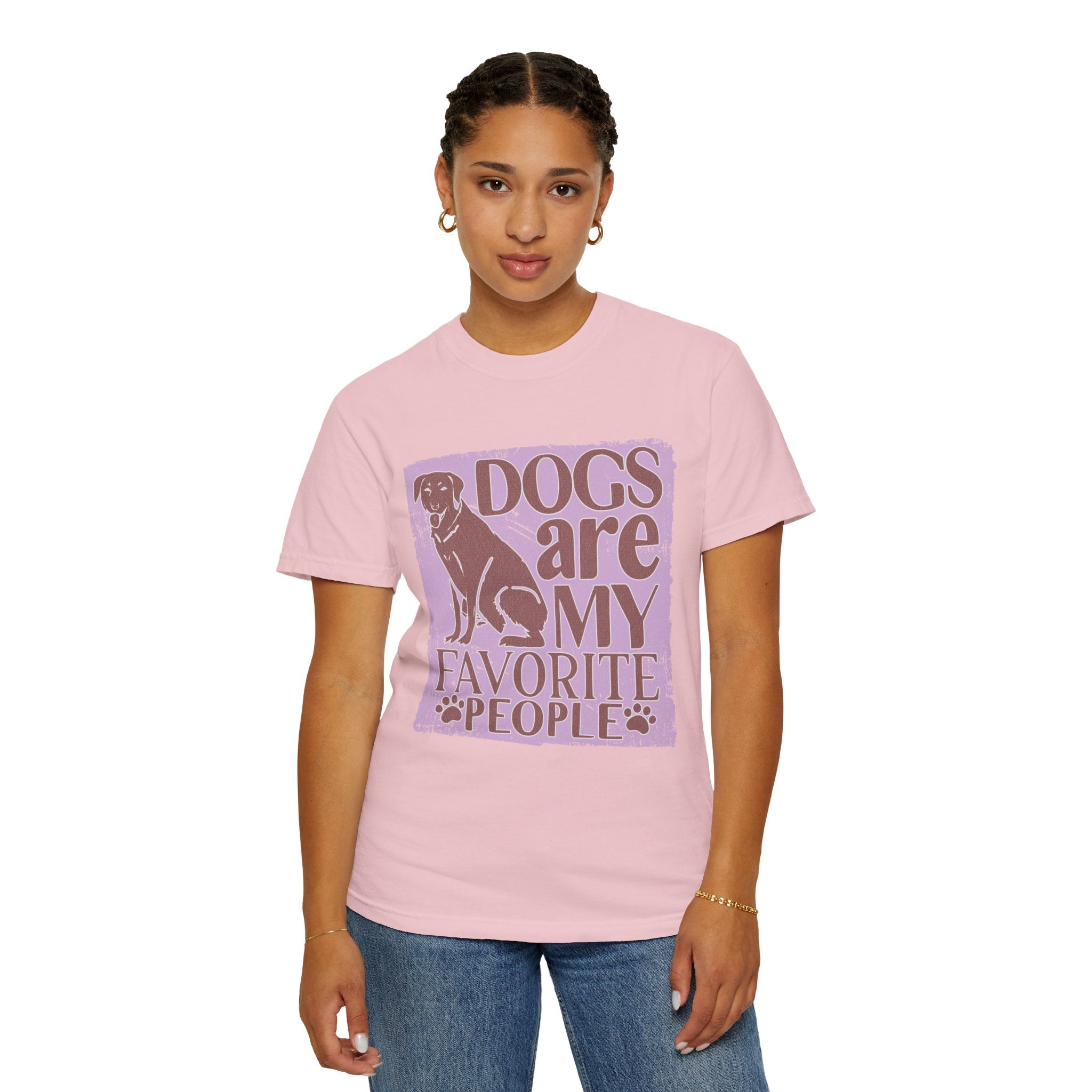 Textured Dogs Are My Favorite People T-Shirt – Retro Paw Print Dog Lover Tee