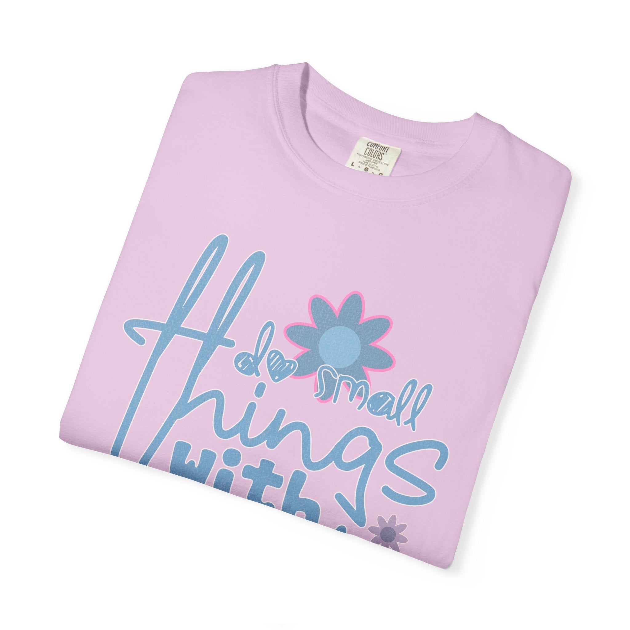 Textured Retro Great Love Graphic Tee