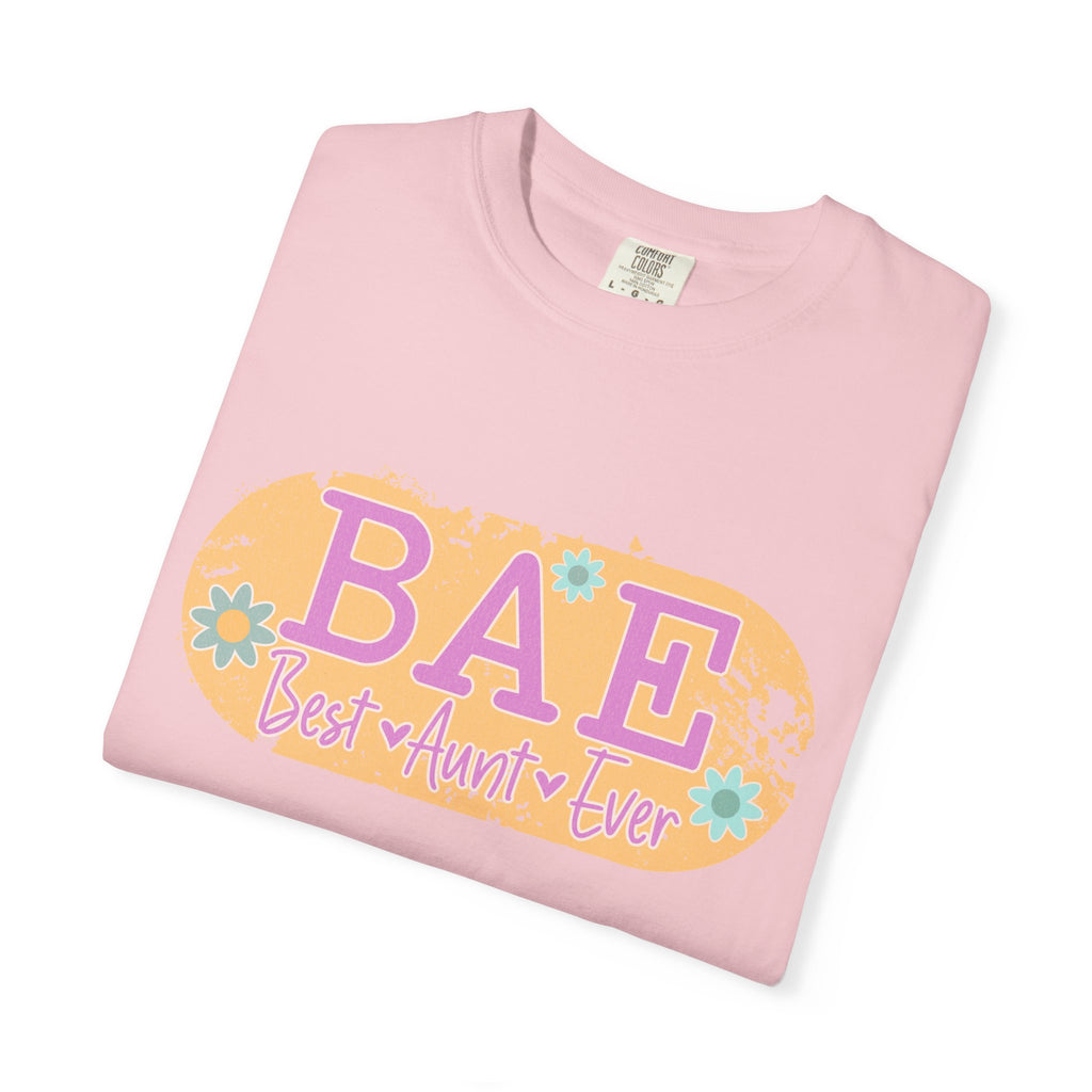 BAE Best Aunt Ever Textured T-Shirt — Floral Retro Graphic Tee for Cool Aunts