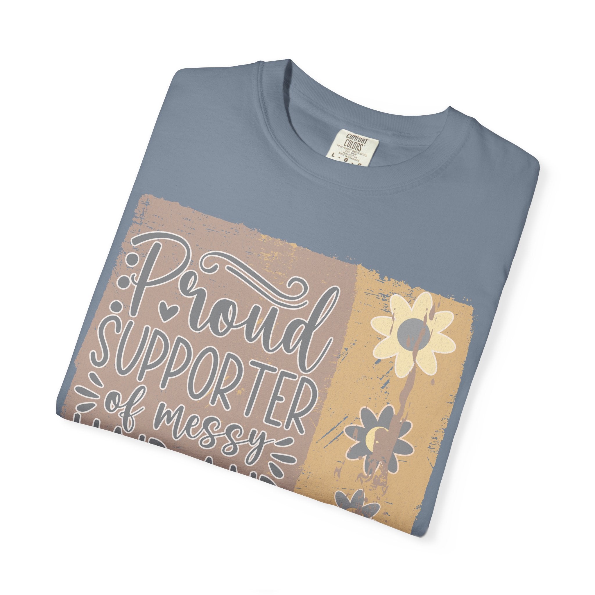 Supporter of Messy Hair and Sweatpants Textured T-Shirt