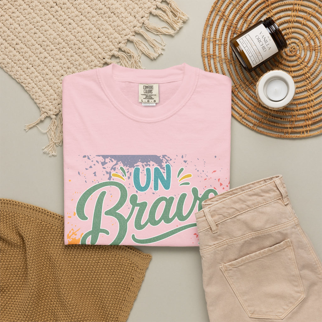 On Bravo Para Papá Textured T-Shirt — Colorful Father’s Day Spanish Dad Tee