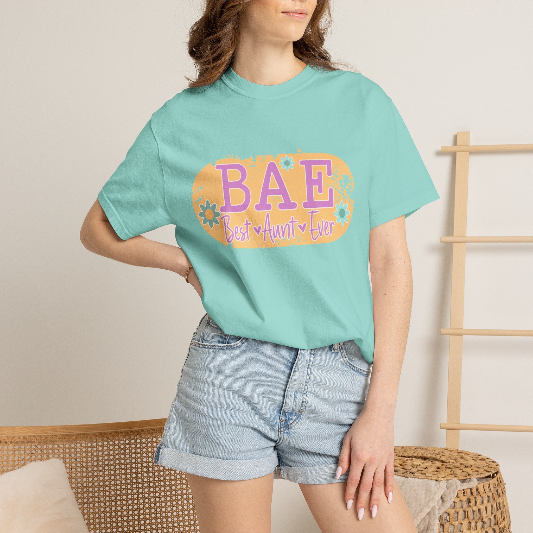 BAE Best Aunt Ever Textured T-Shirt — Floral Retro Graphic Tee for Cool Aunts
