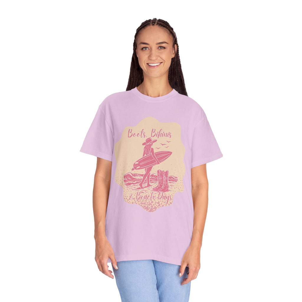 Textured Surf Beach Vintage T-Shirt — 'Beach Bums & Good Vibes' Retro Surf Graphic