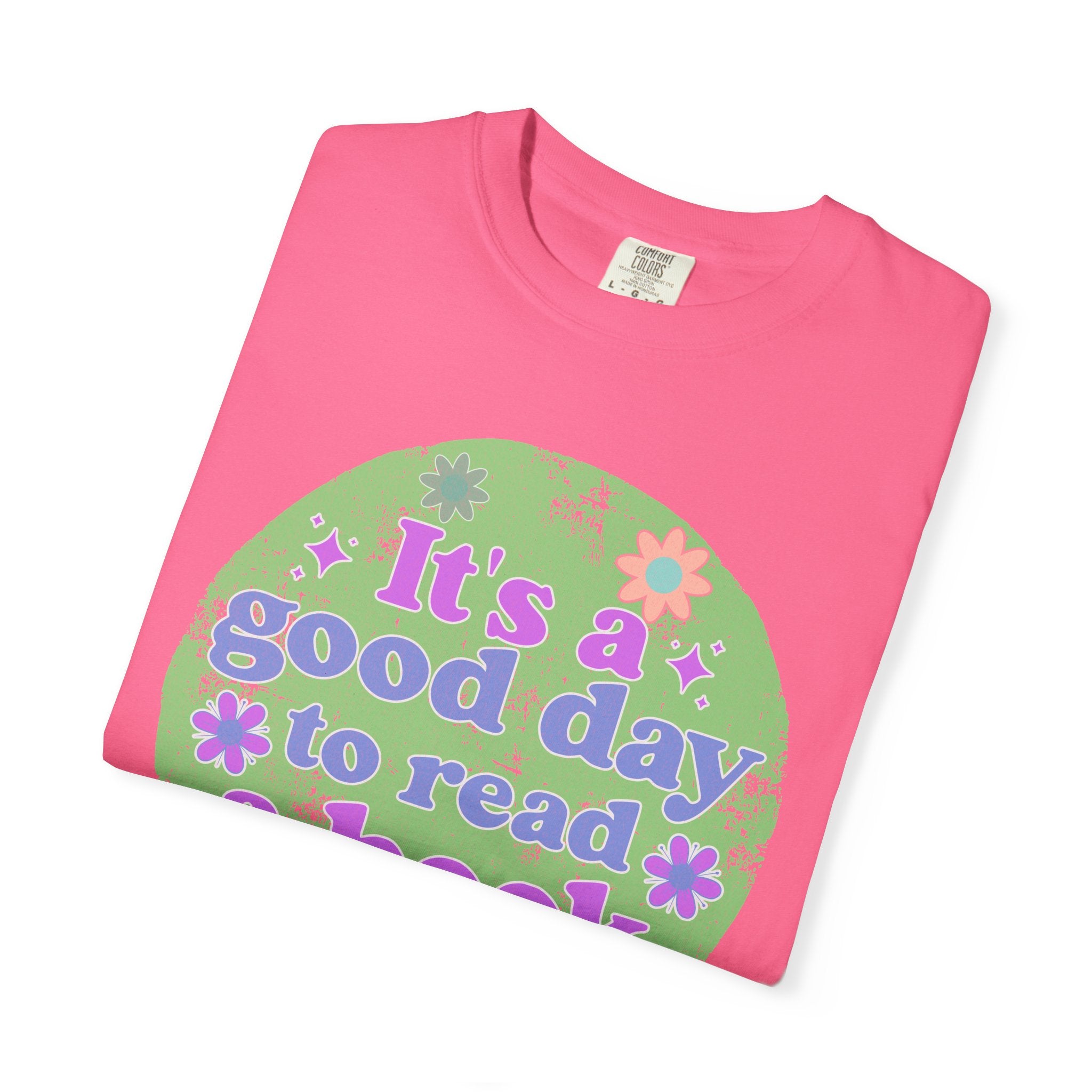 It's a Good Day to Read a Book Textured T-Shirt