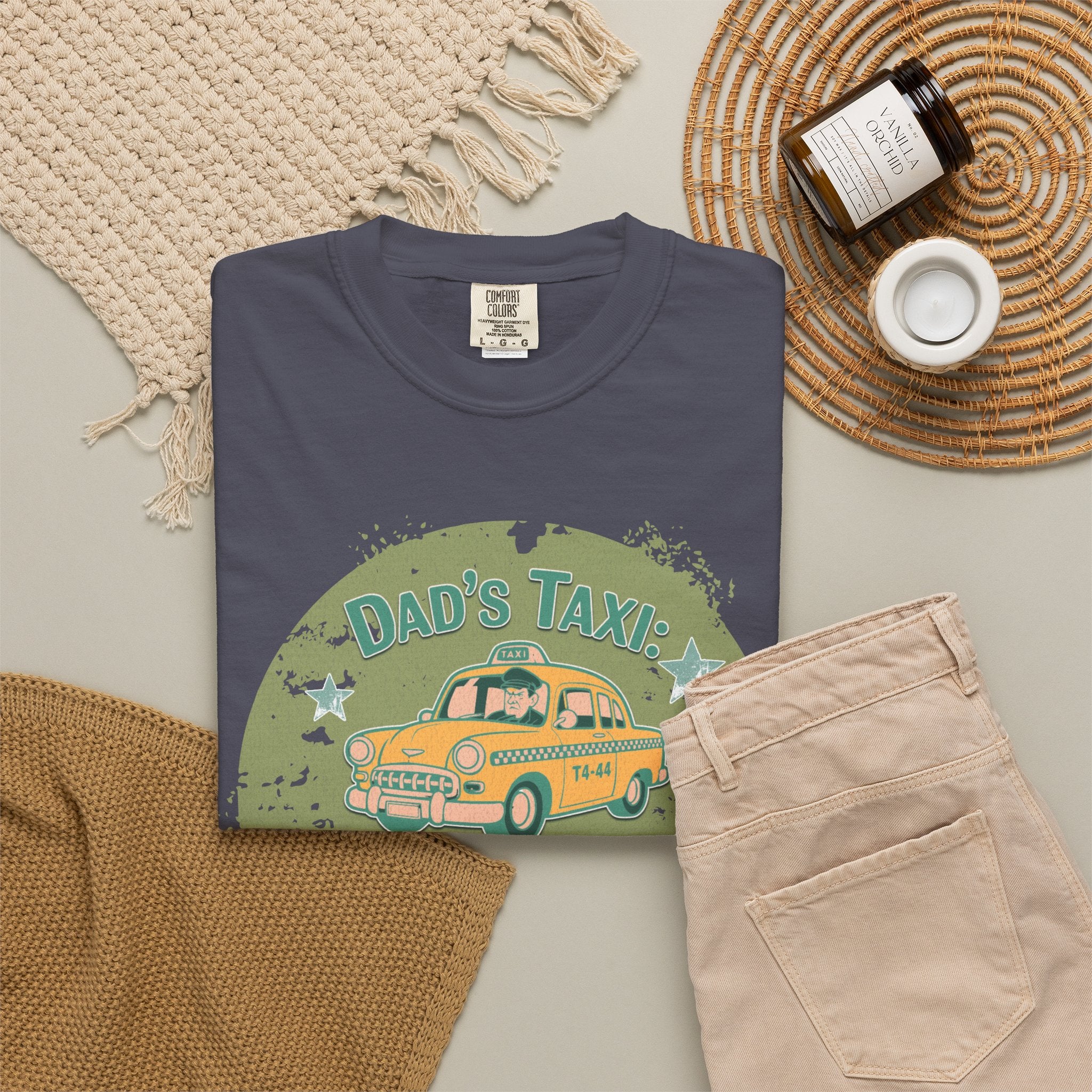 Textured Dad's Taxi Vintage Car T-Shirt