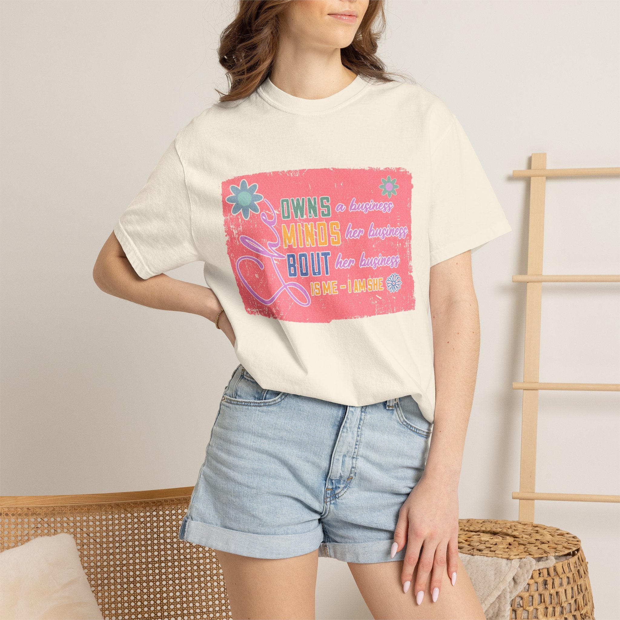 Textured She Owns Minds Her Business T-Shirt —  Floral Retro Design