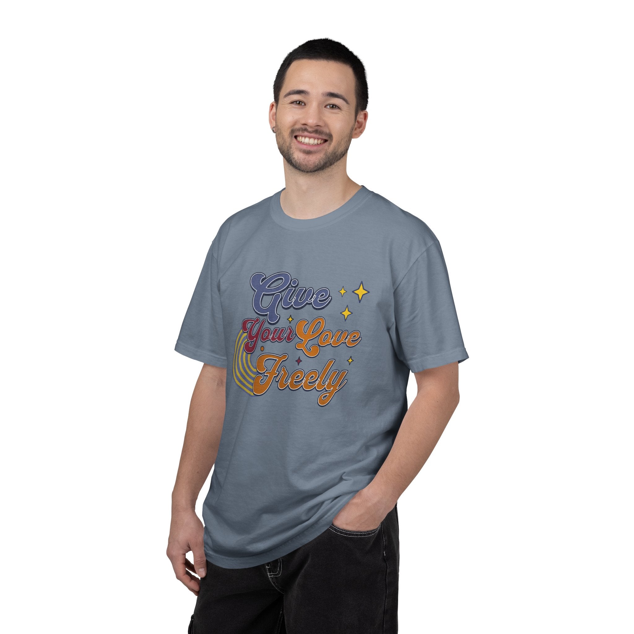 Textured Give Your Love Freely Retro Graphic T-Shirt