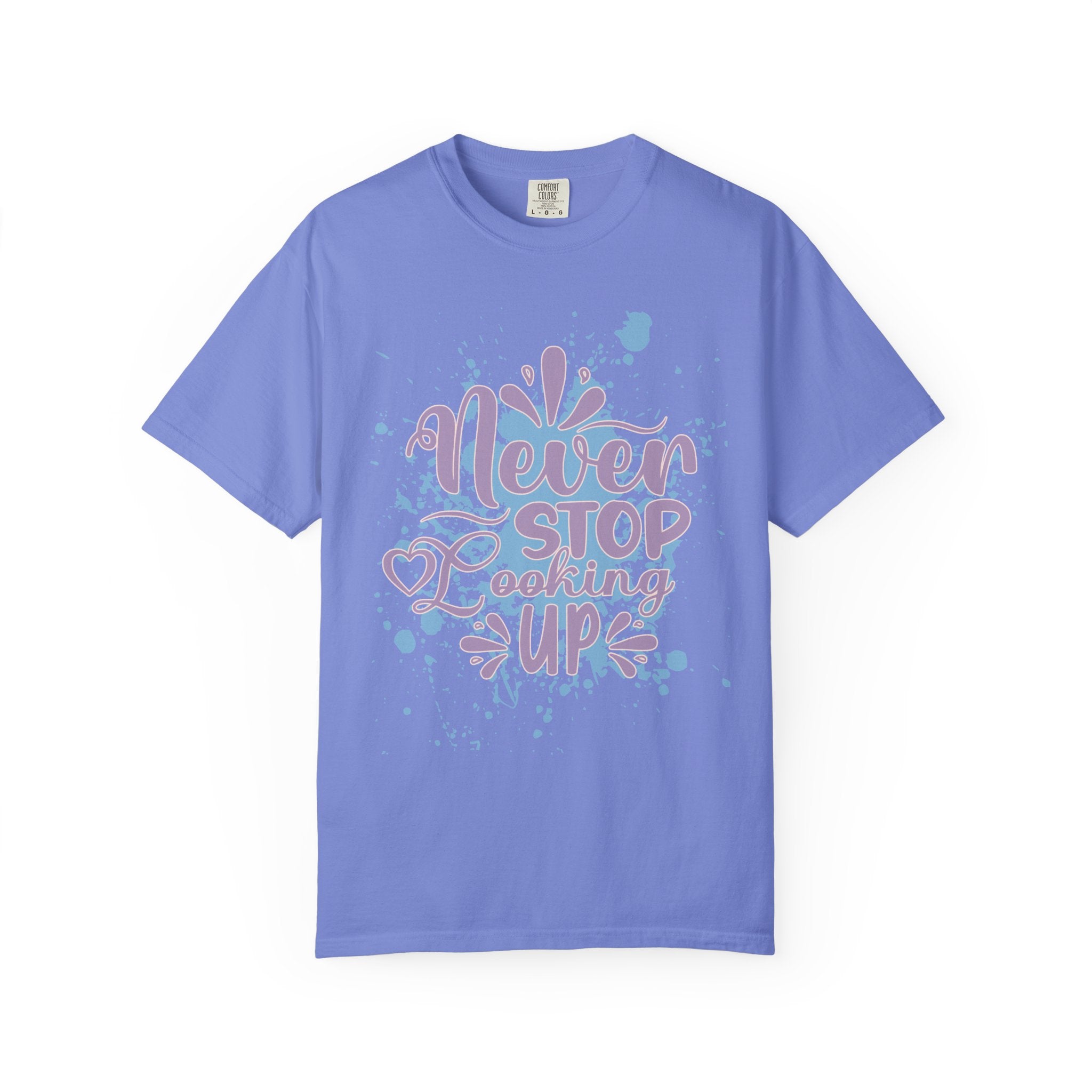 Retro Never Stop Looking Up Tee Textured Inspirational Graphic T-Shirt