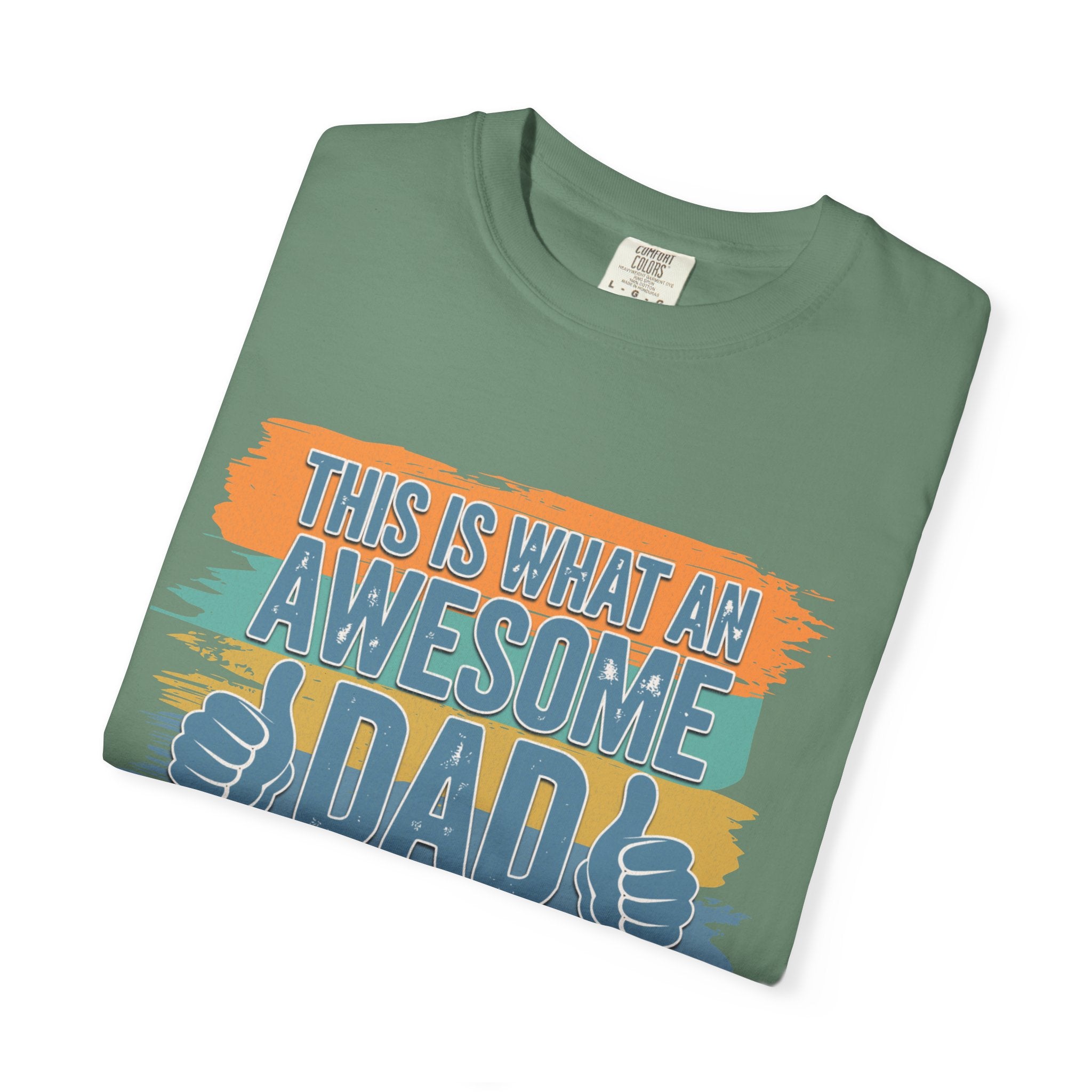 Textured Awesome Dad T-Shirt – "This Is What An Awesome Dad Looks Like" Fathers Day Tee