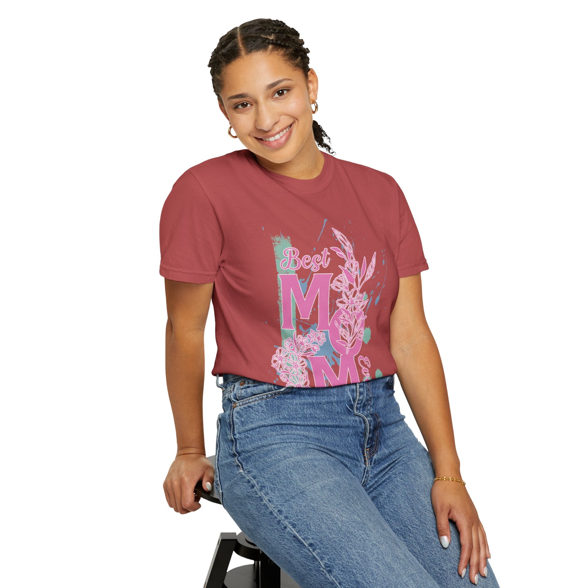 Best Mom Floral T-Shirt — Textured Mother's Day Gift Tee