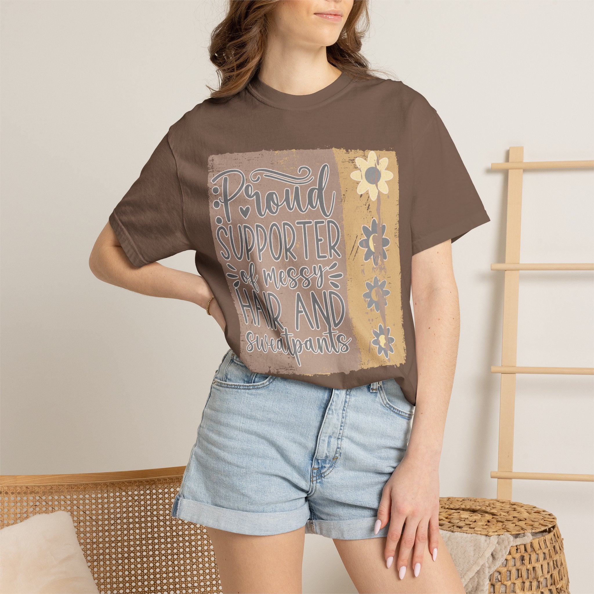 Supporter of Messy Hair and Sweatpants Textured T-Shirt