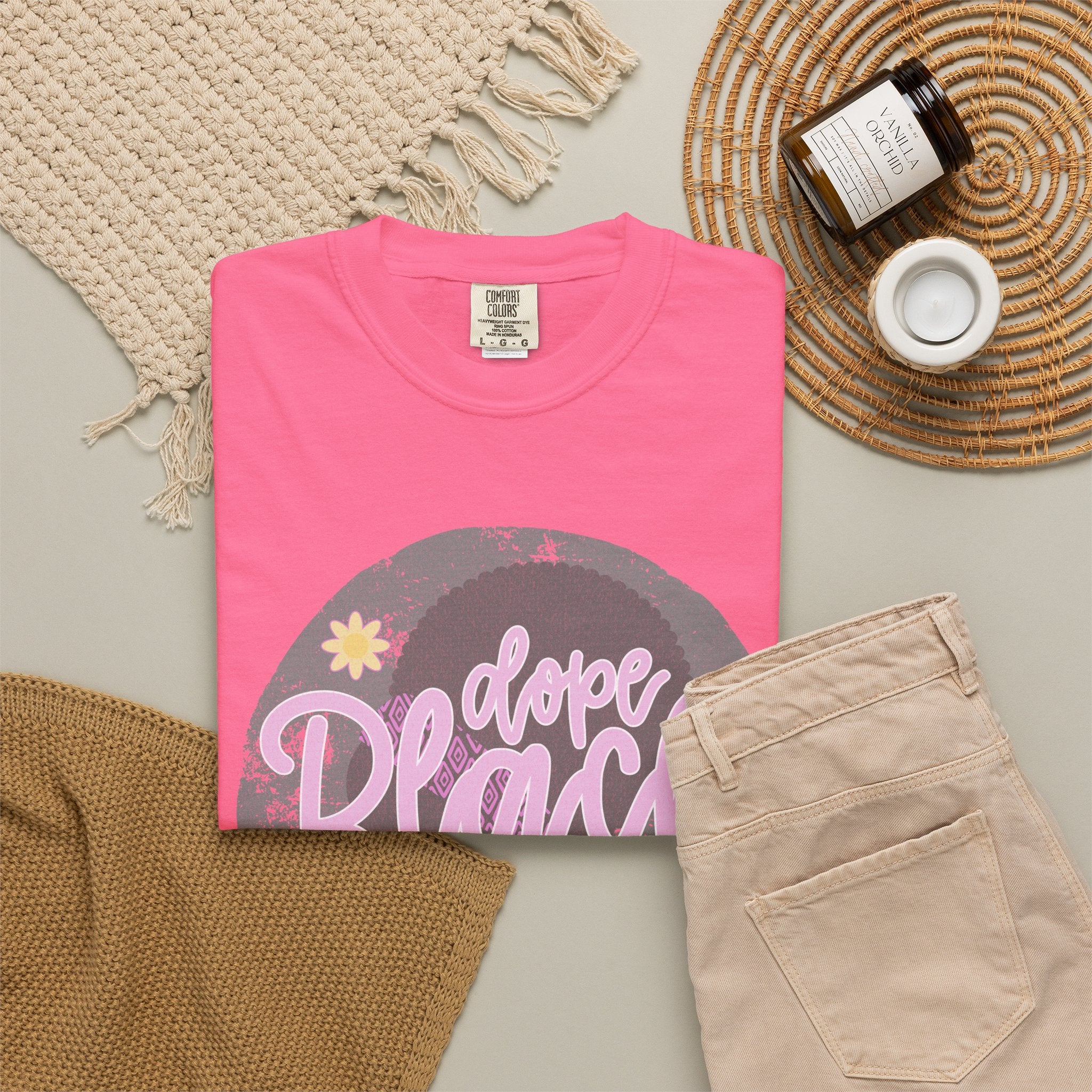 Dope Black Mom Textured  T-Shirt — Retro Script Graphic Tee for Proud Moms