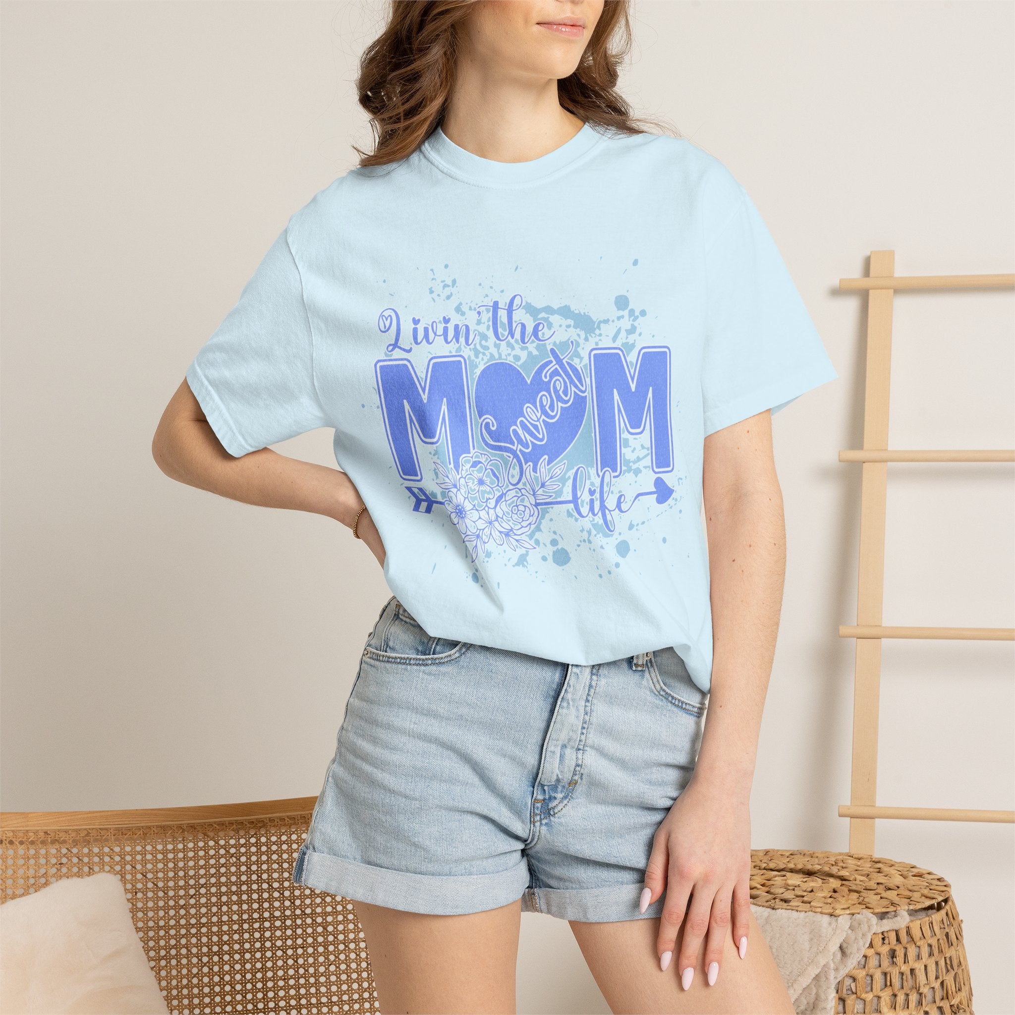 Mom Life T-Shirt - Livin' the Mom Life Graphic Tee