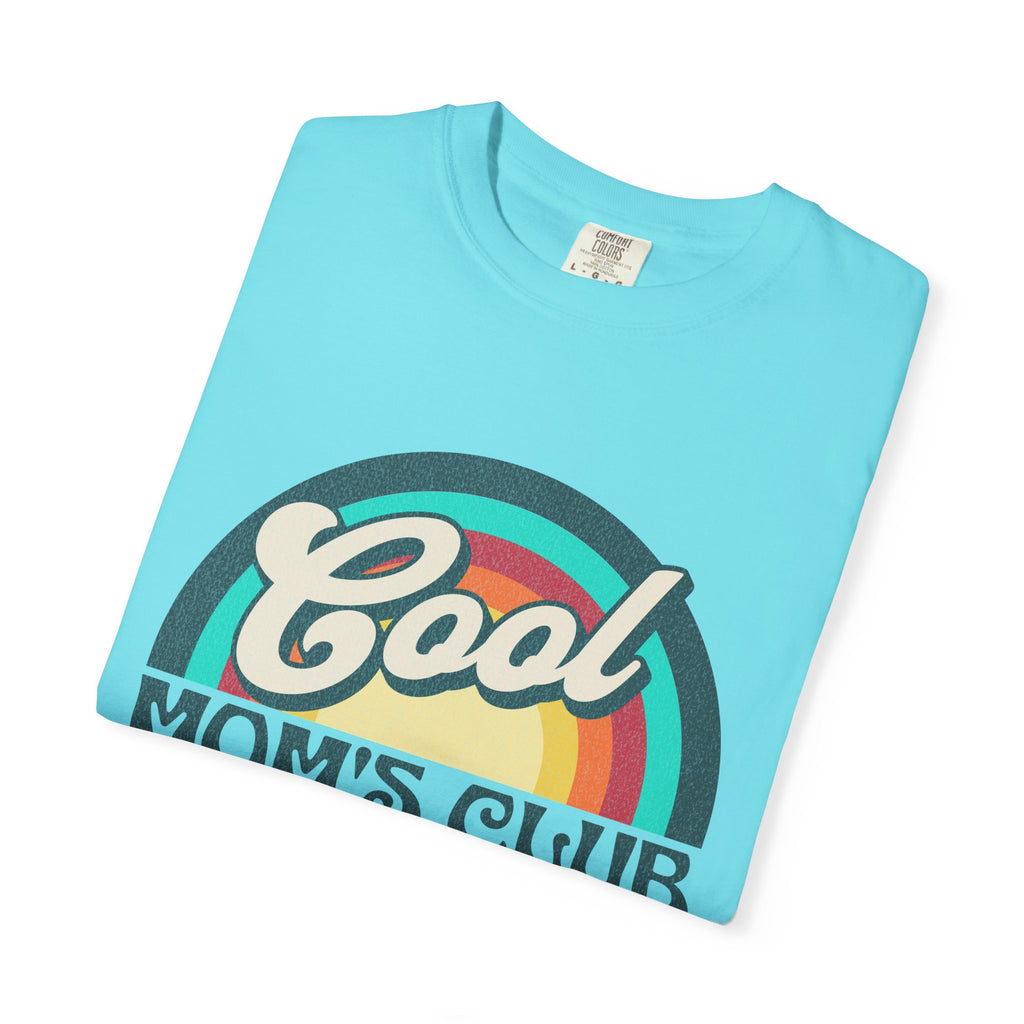 Cool Moms Club Textured T-shirt | Retro Cool Moms Club Rainbow