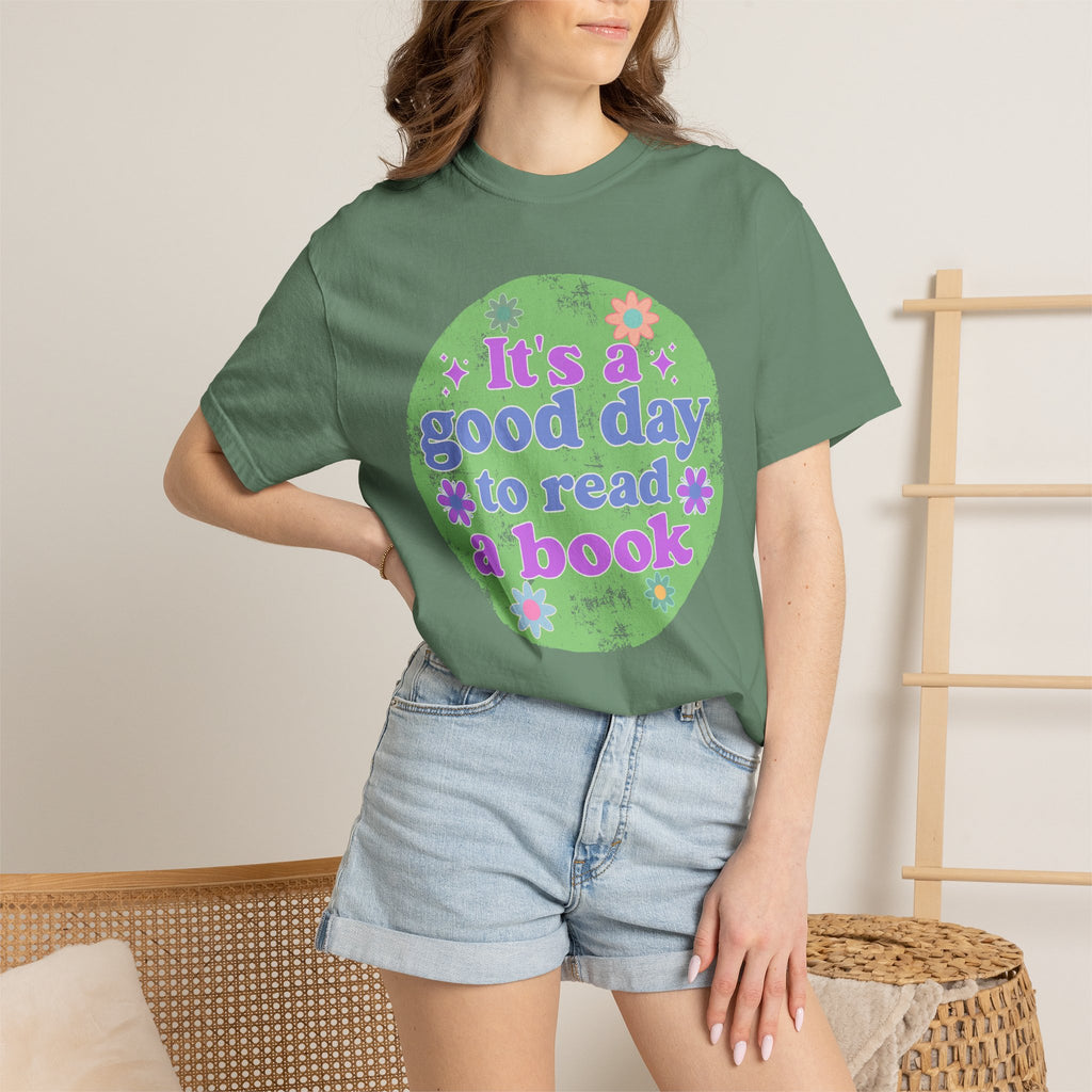It's a Good Day to Read a Book Textured T-Shirt