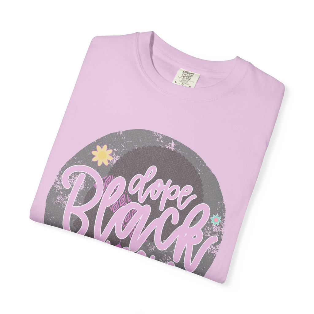 Dope Black Mom Textured  T-Shirt — Retro Script Graphic Tee for Proud Moms