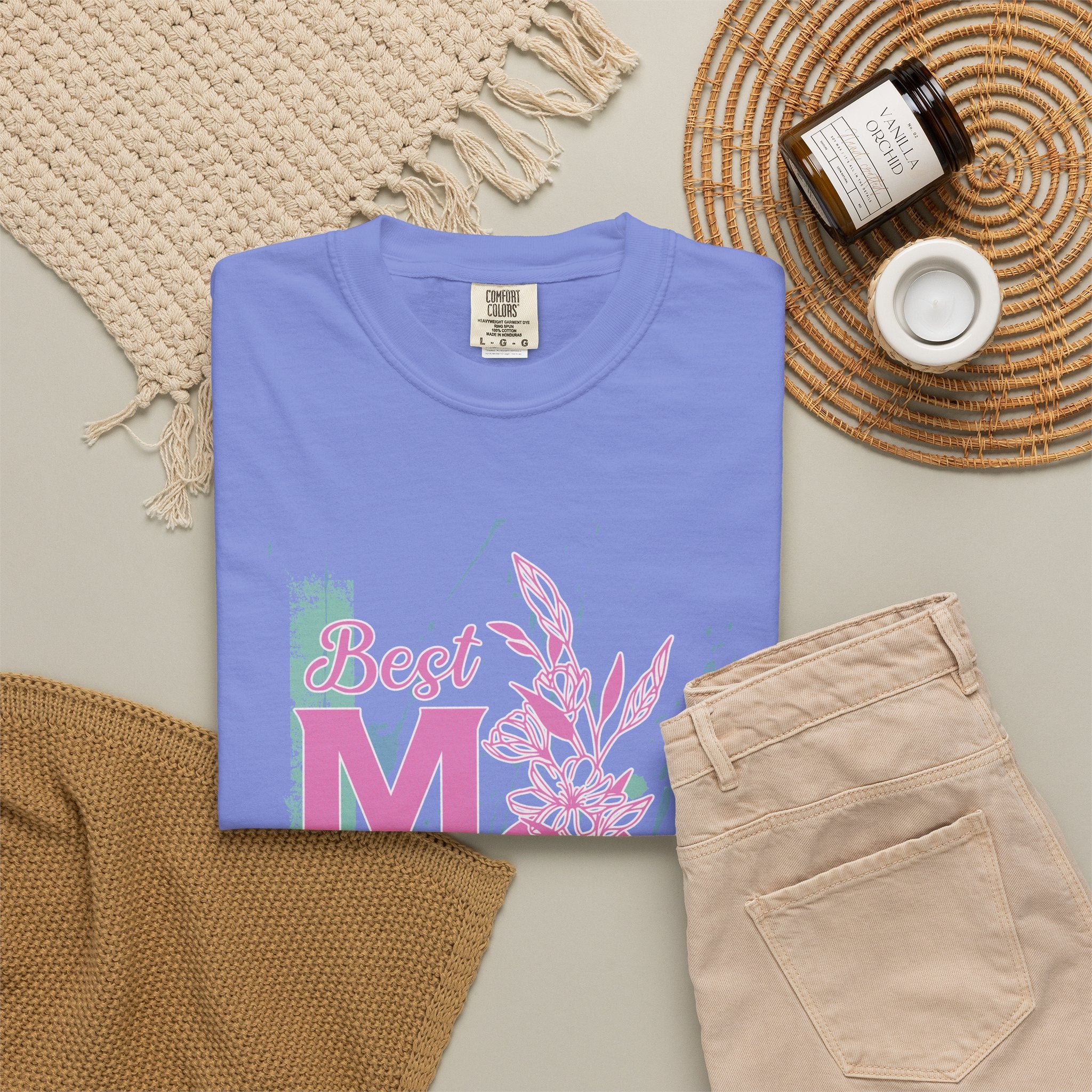 Best Mom Floral T-Shirt — Textured Mother's Day Gift Tee