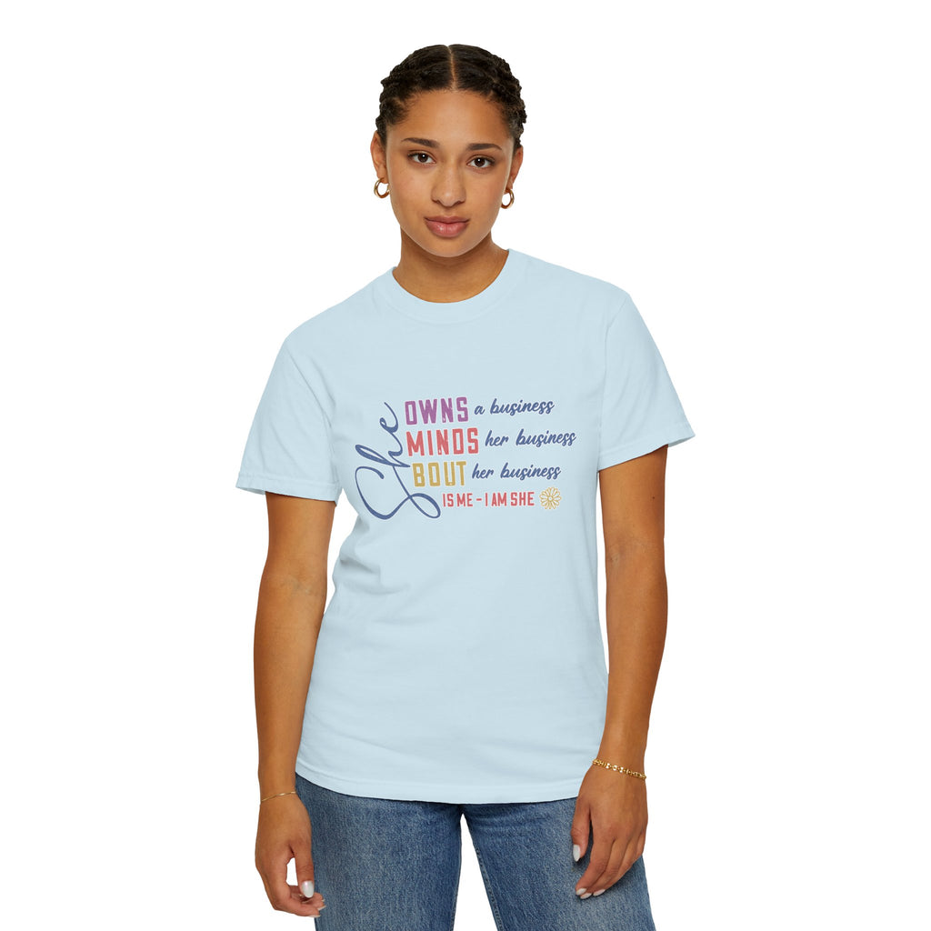 She Owns Minds T Textured-Shirt — Feminist Empowerment Tee