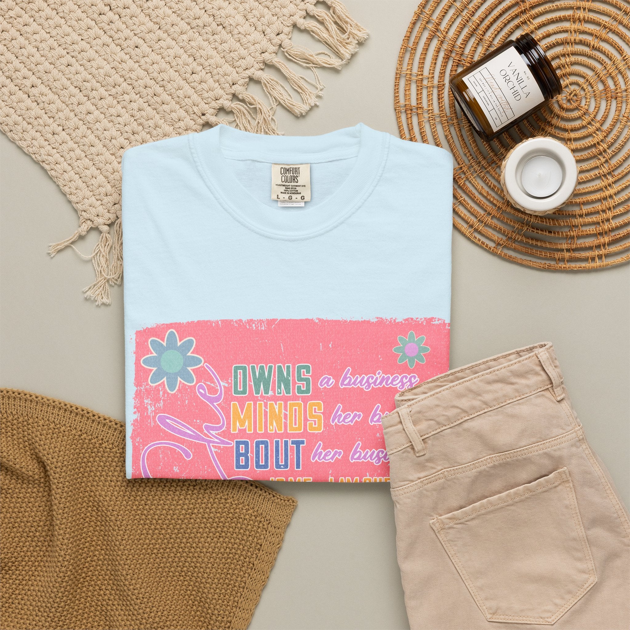 Textured She Owns Minds Her Business T-Shirt —  Floral Retro Design