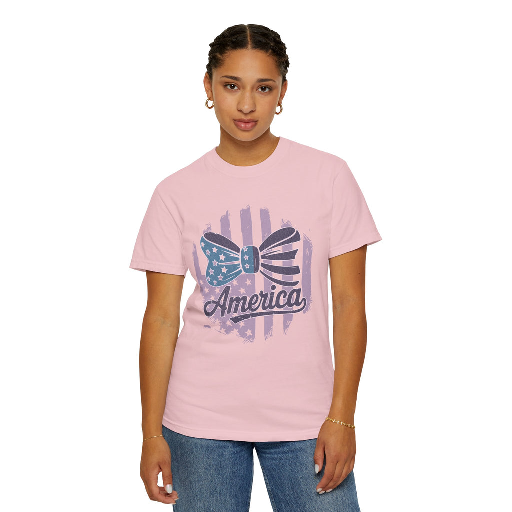America Flag Bow Textured T-Shirt – Patriotic Floral USA Graphic Tee