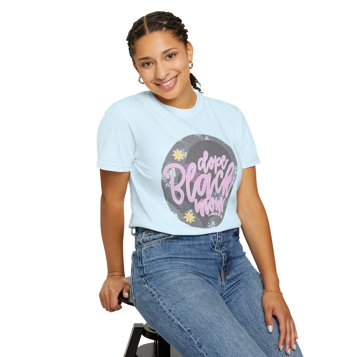 Dope Black Mom Textured  T-Shirt — Retro Script Graphic Tee for Proud Moms