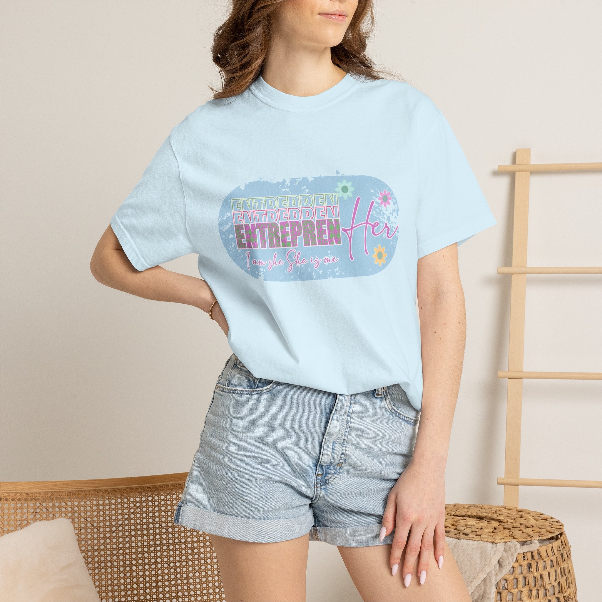 Entrepreneur Mom Floral Textured Tee — 'EntreprenHer' Graphic T-Shirt