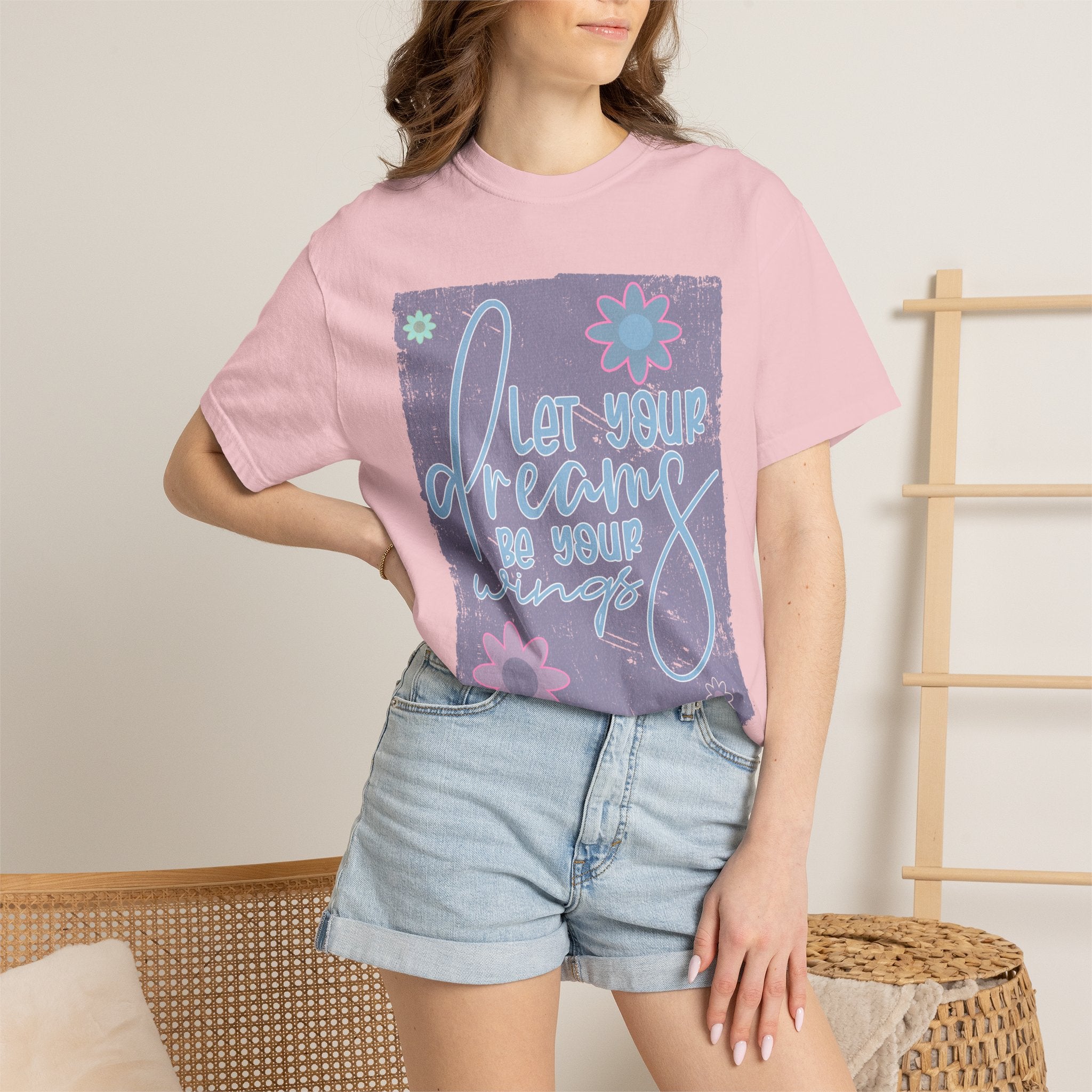 Textured Dream Big Floral T-Shirt — "Live Your Dreams" Inspirational Graphic Tee