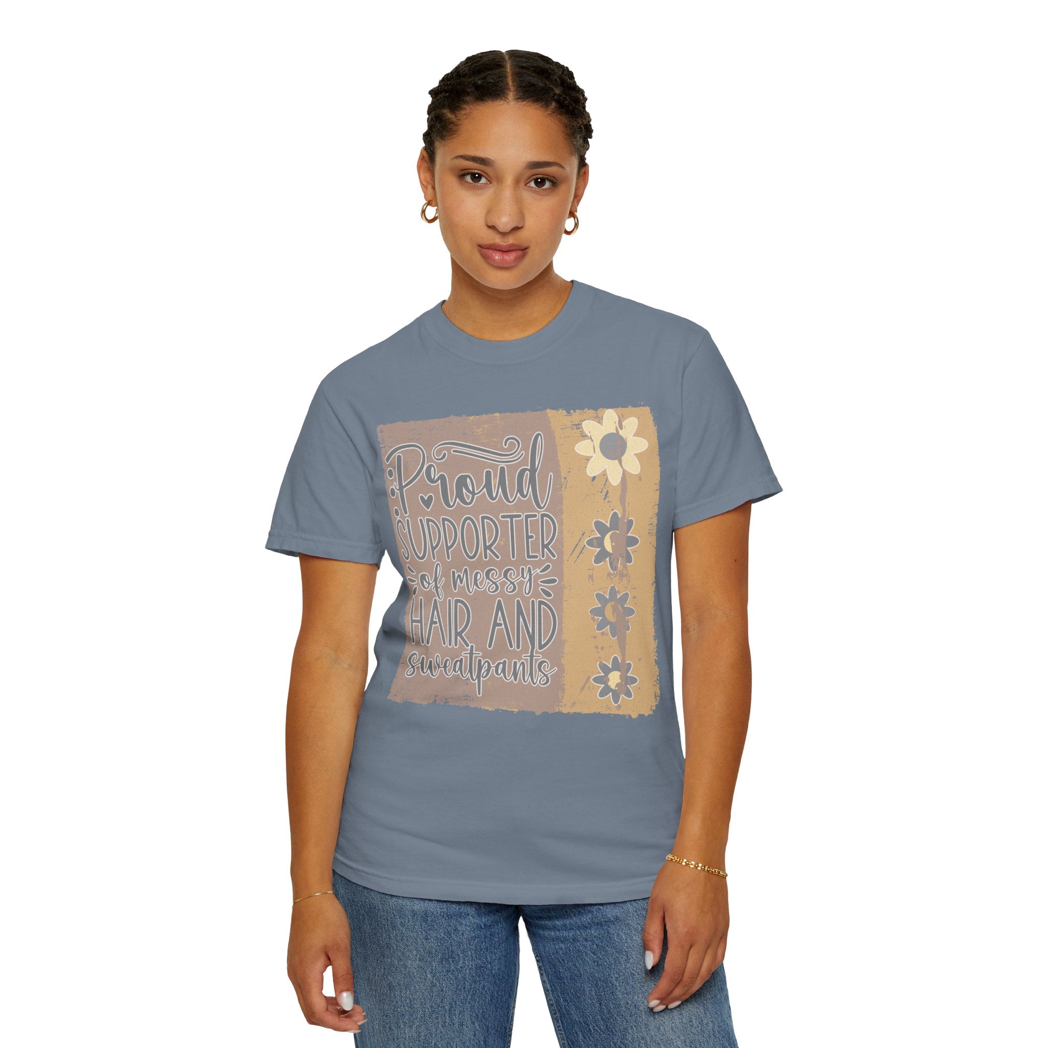 Supporter of Messy Hair and Sweatpants Textured T-Shirt