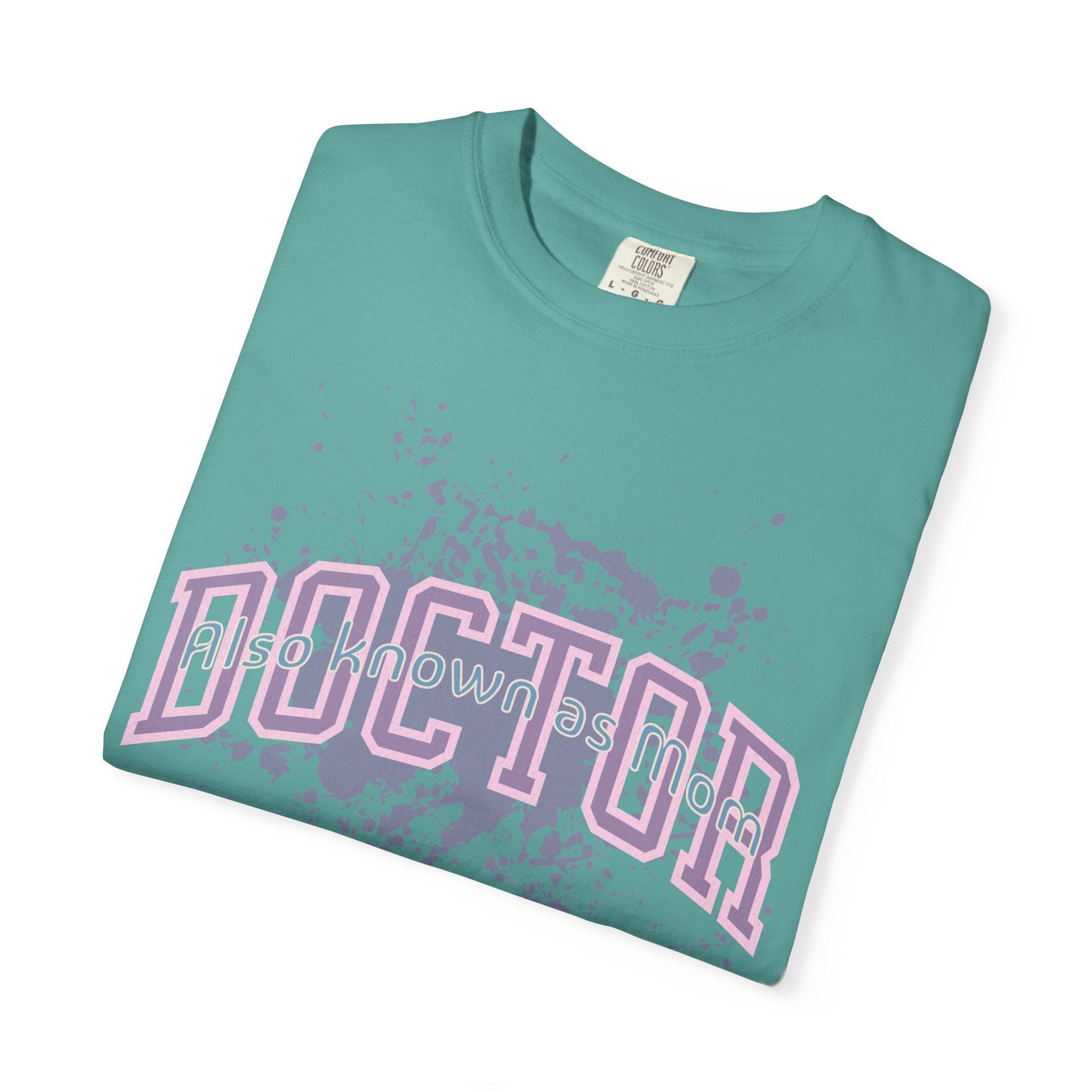 Doctor Also Known As Mom Textured T-Shirt — Retro Pink & Purple Splatter Medical Shirt