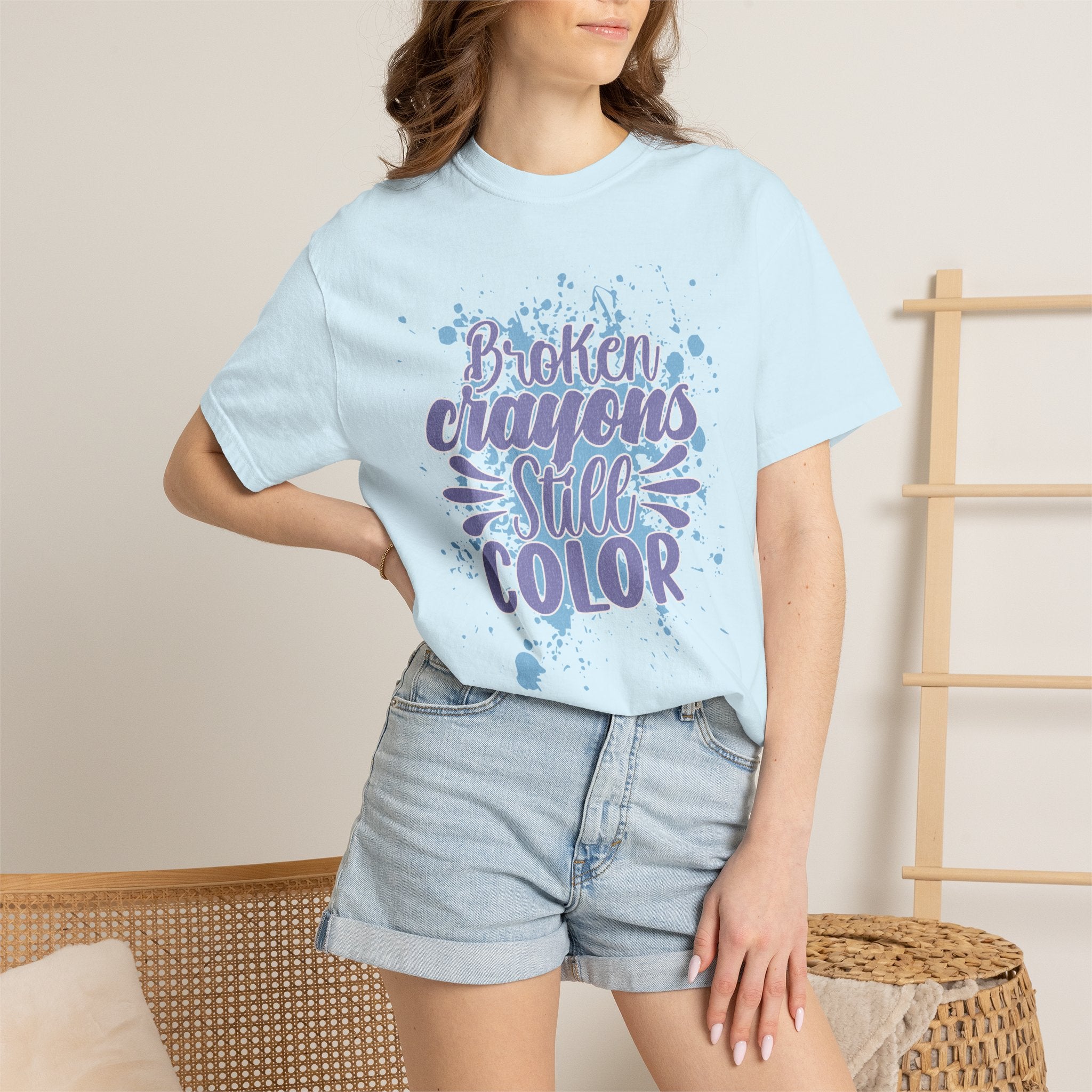 Broken Crayons Still Color  Textured T-Shirt — Inspirational Art Quote Tee
