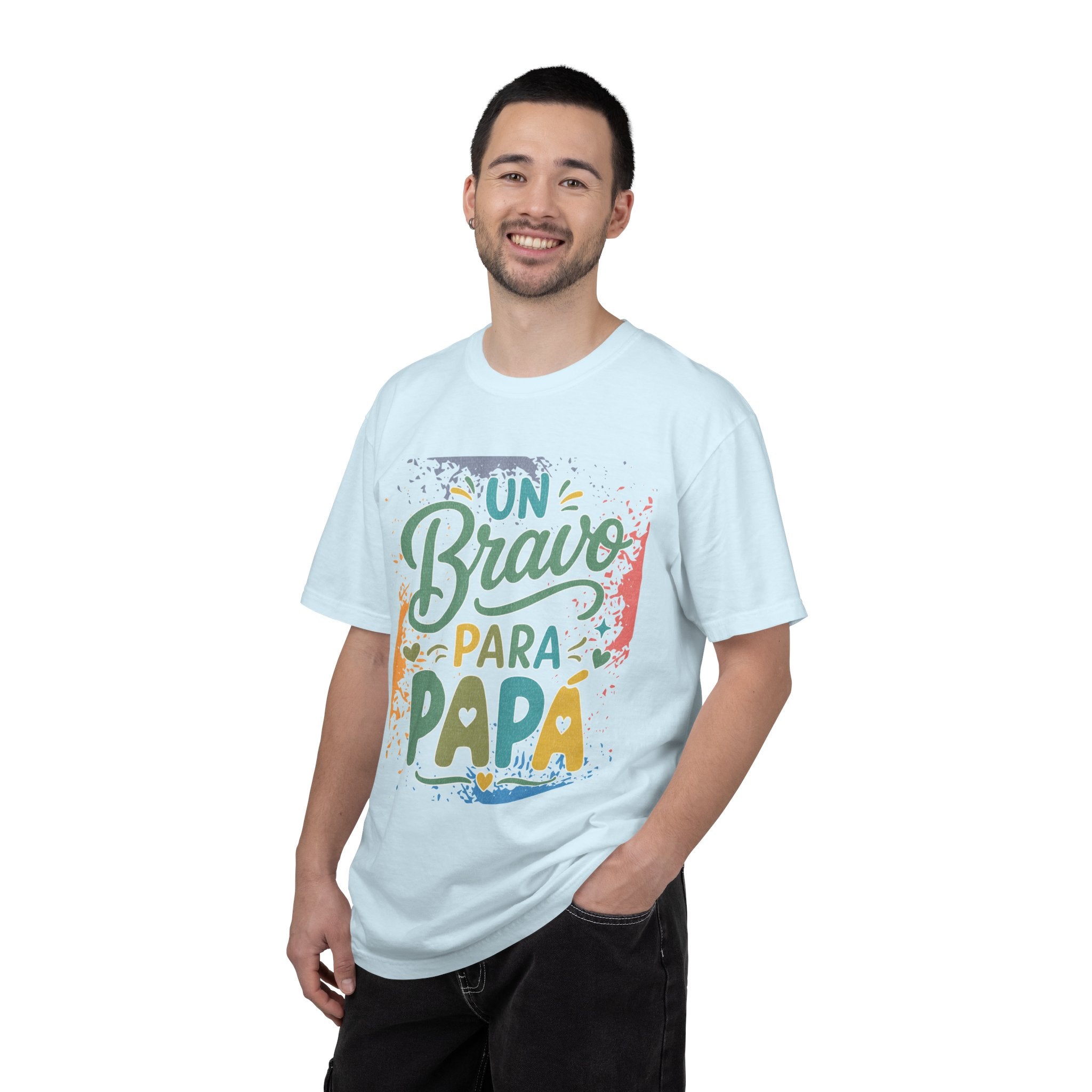 On Bravo Para Papá Textured T-Shirt — Colorful Father’s Day Spanish Dad Tee
