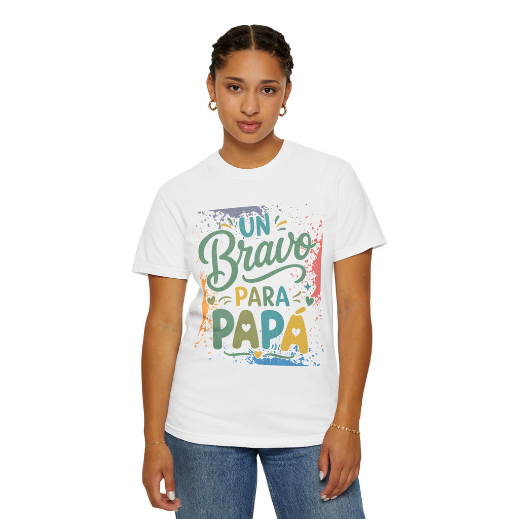 On Bravo Para Papá Textured T-Shirt — Colorful Father’s Day Spanish Dad Tee