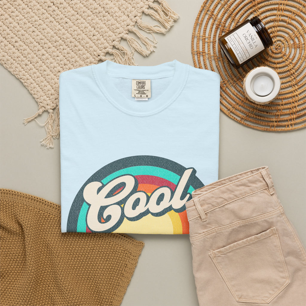 Cool Moms Club Textured T-shirt | Retro Cool Moms Club Rainbow
